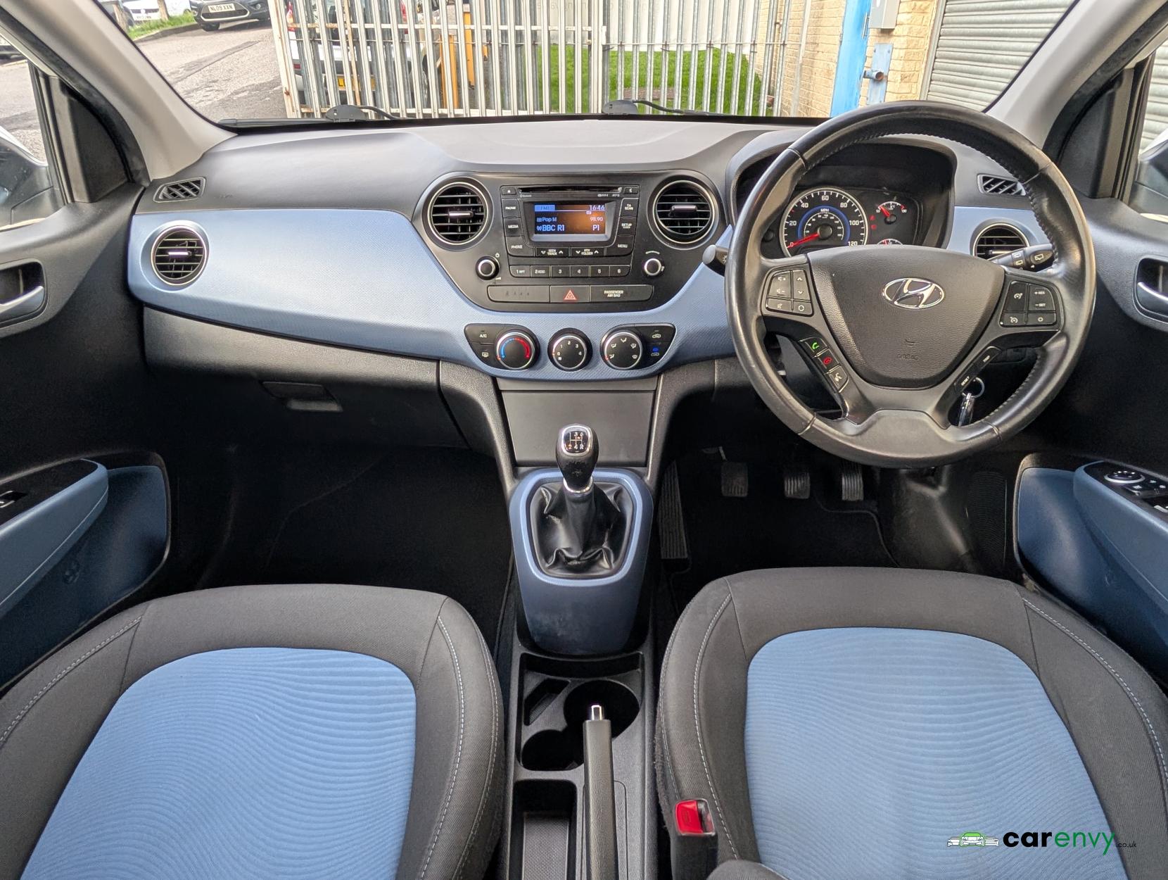 Hyundai i10 1.0 Premium Hatchback 5dr Petrol Manual Euro 5 (66 ps)