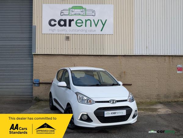 Hyundai i10 1.0 Premium Hatchback 5dr Petrol Manual Euro 5 (66 ps)