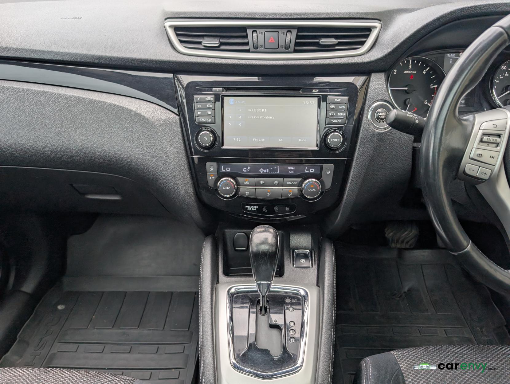 Nissan Qashqai 1.6 dCi Acenta Premium SUV 5dr Diesel XTRON 2WD Euro 5 (s/s) (130 ps)