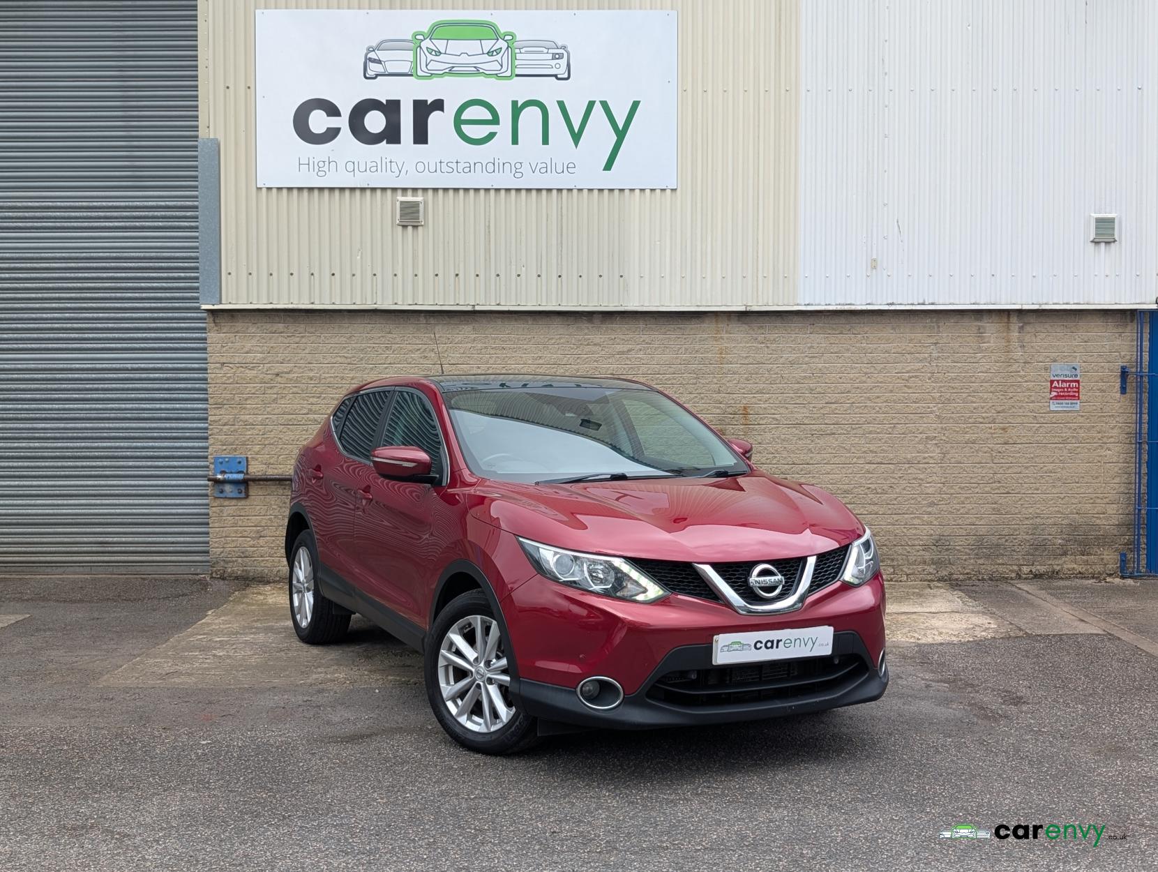 Nissan Qashqai 1.6 dCi Acenta Premium SUV 5dr Diesel XTRON 2WD Euro 5 (s/s) (130 ps)
