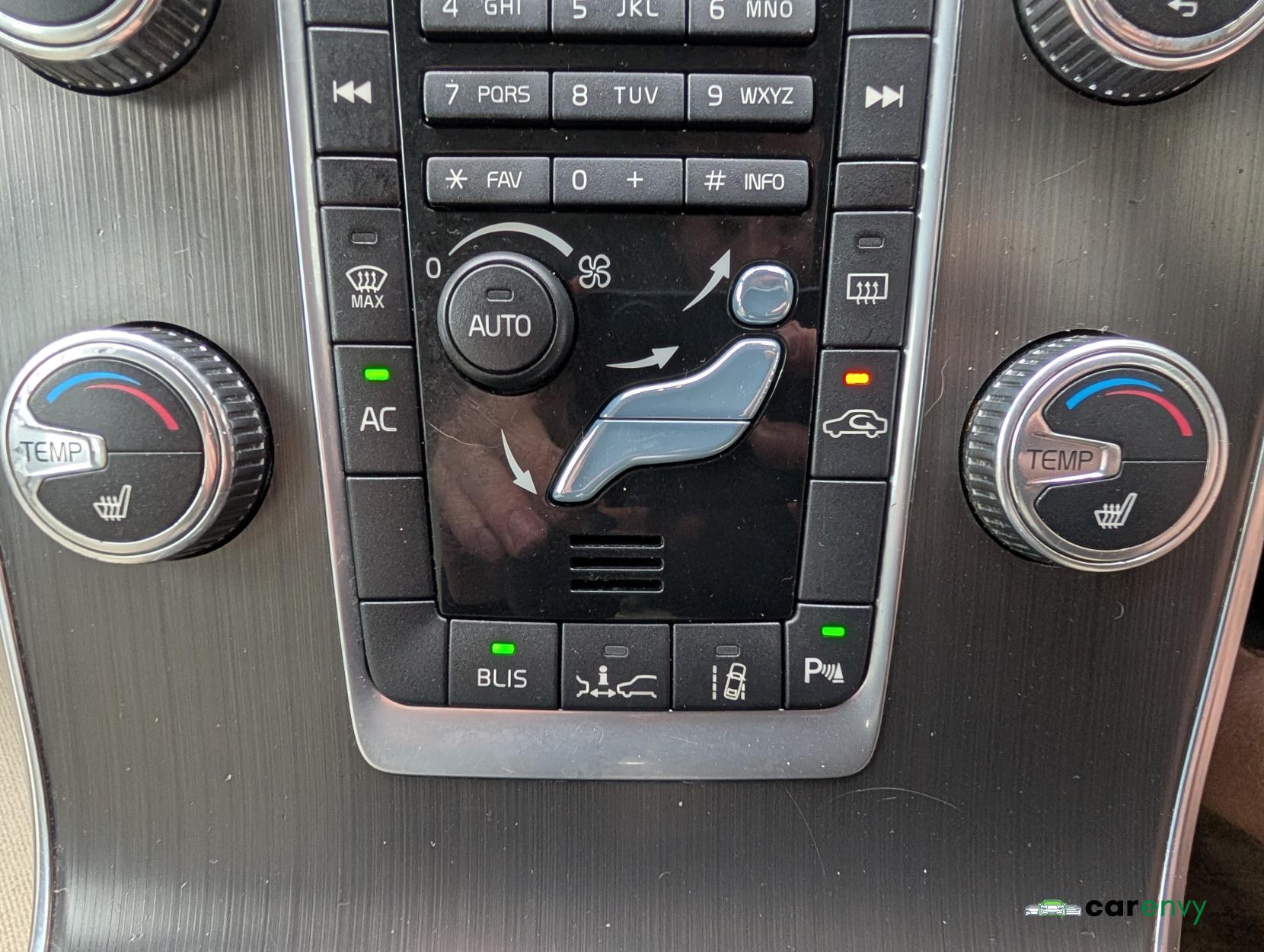 Volvo V60 2.4 D5 SE Lux Nav Estate 5dr Diesel Geartronic Euro 5 (215 ps)