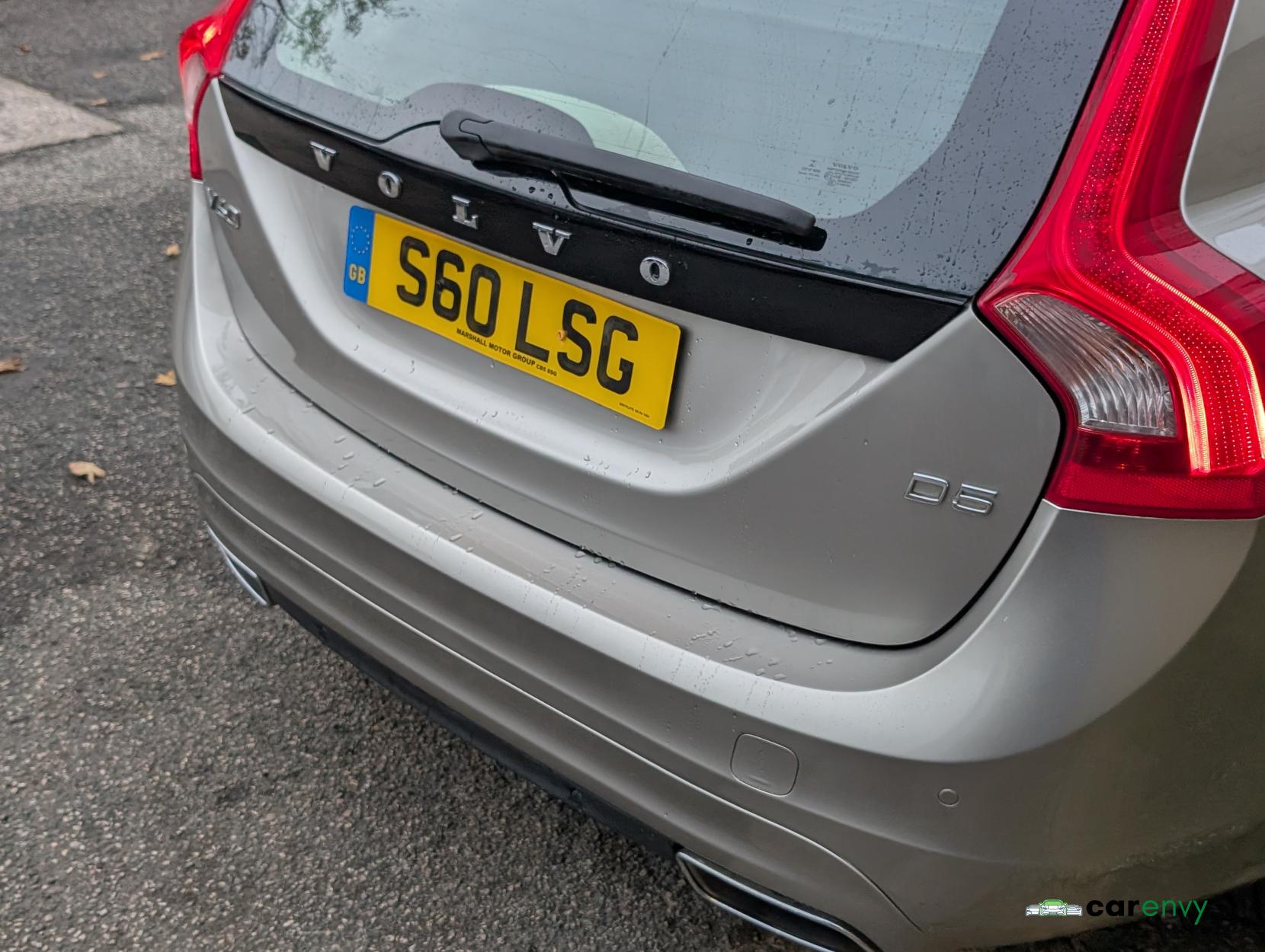 Volvo V60 2.4 D5 SE Lux Nav Estate 5dr Diesel Geartronic Euro 5 (215 ps)