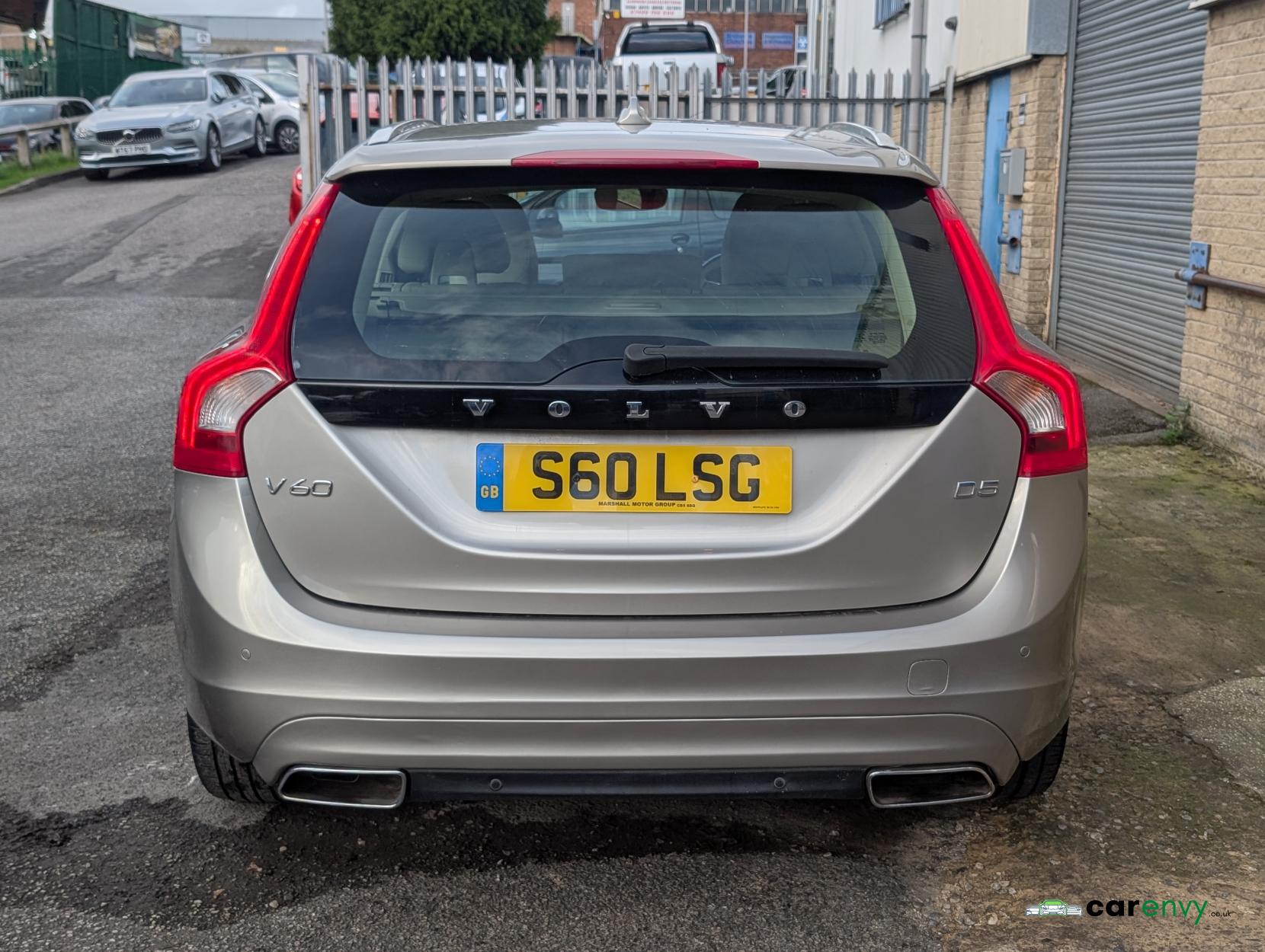 Volvo V60 2.4 D5 SE Lux Nav Estate 5dr Diesel Geartronic Euro 5 (215 ps)