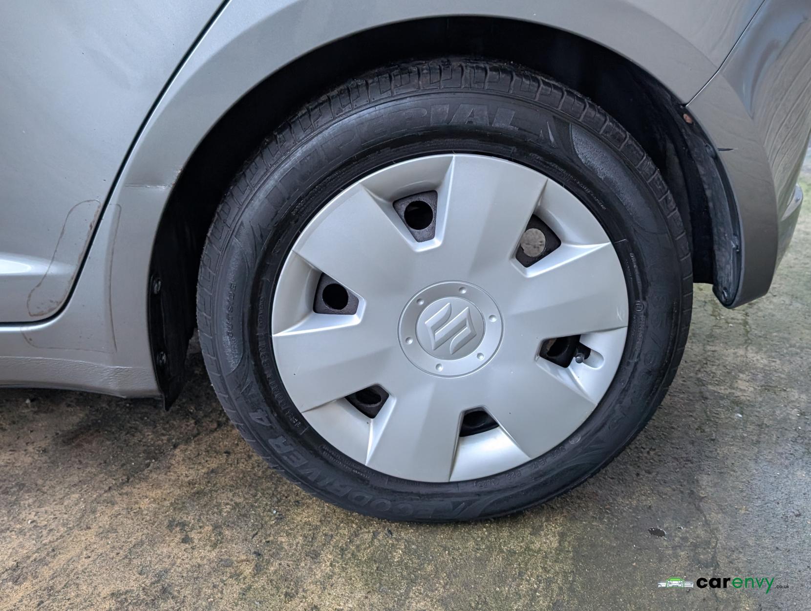 Suzuki Swift 1.3 GL Hatchback 5dr Petrol Manual (148 g/km, 91 bhp)