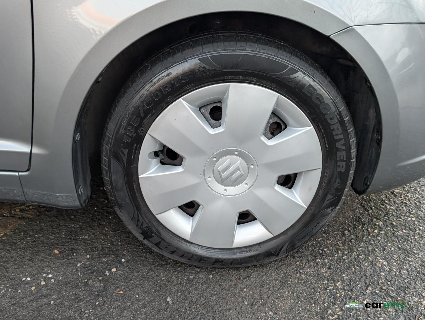 Suzuki Swift 1.3 GL Hatchback 5dr Petrol Manual (148 g/km, 91 bhp)