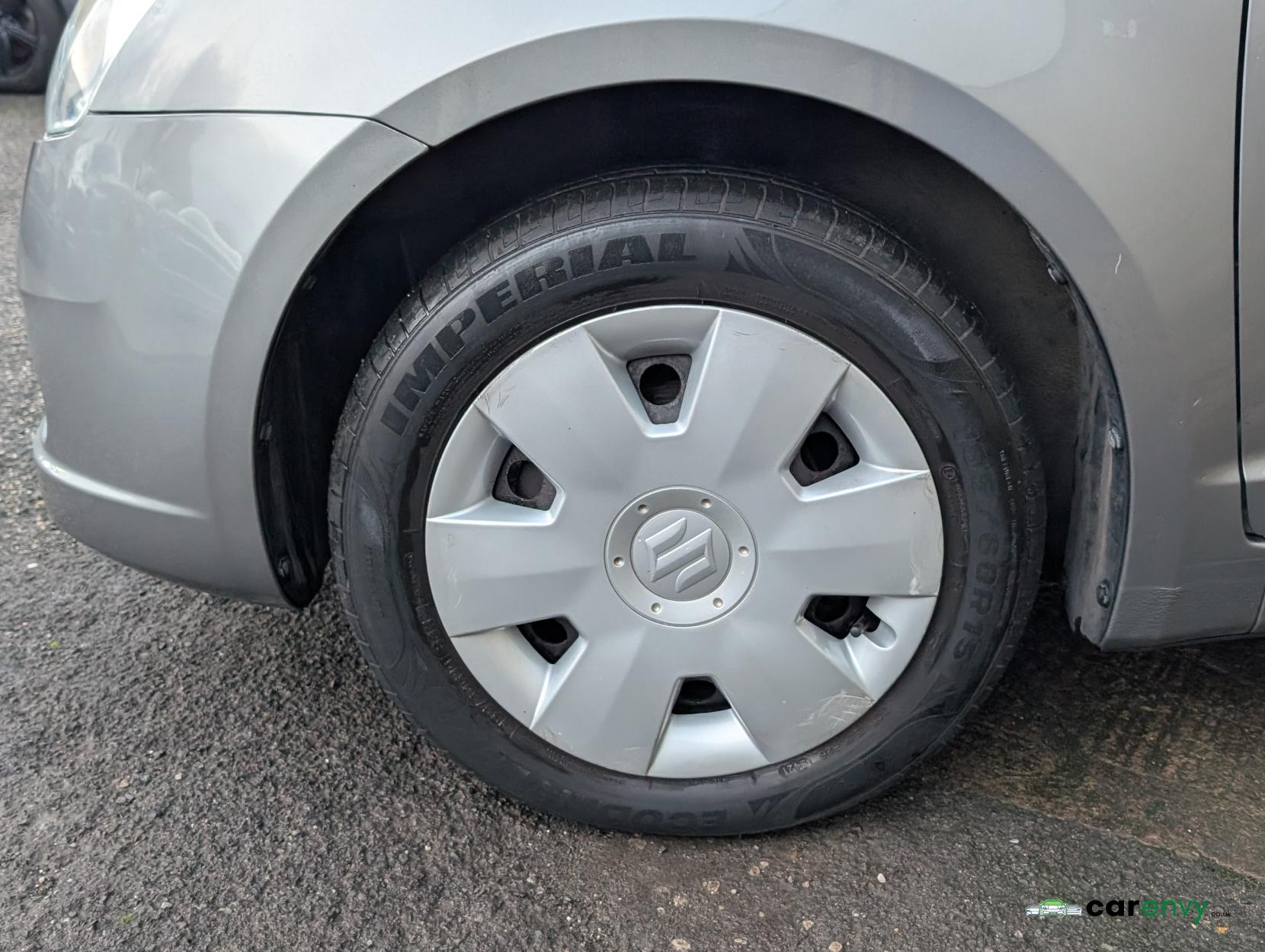 Suzuki Swift 1.3 GL Hatchback 5dr Petrol Manual (148 g/km, 91 bhp)