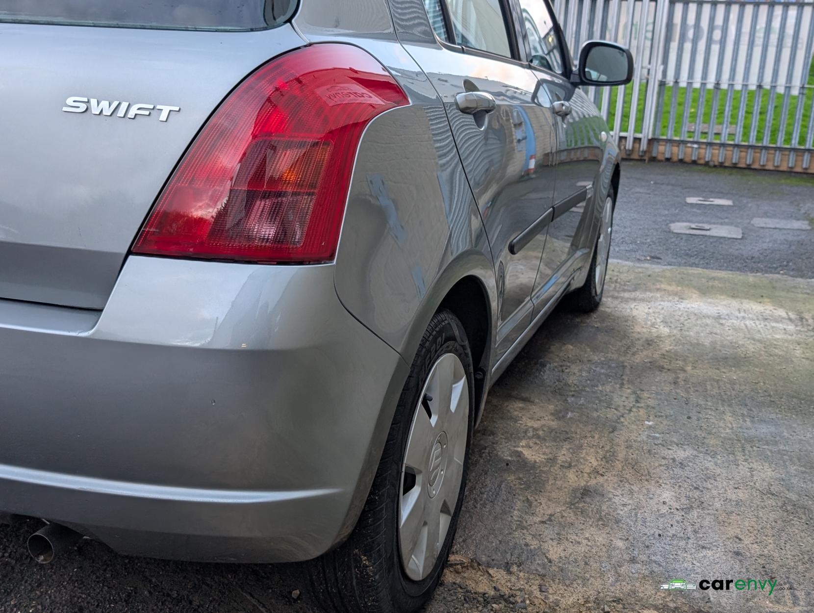 Suzuki Swift 1.3 GL Hatchback 5dr Petrol Manual (148 g/km, 91 bhp)