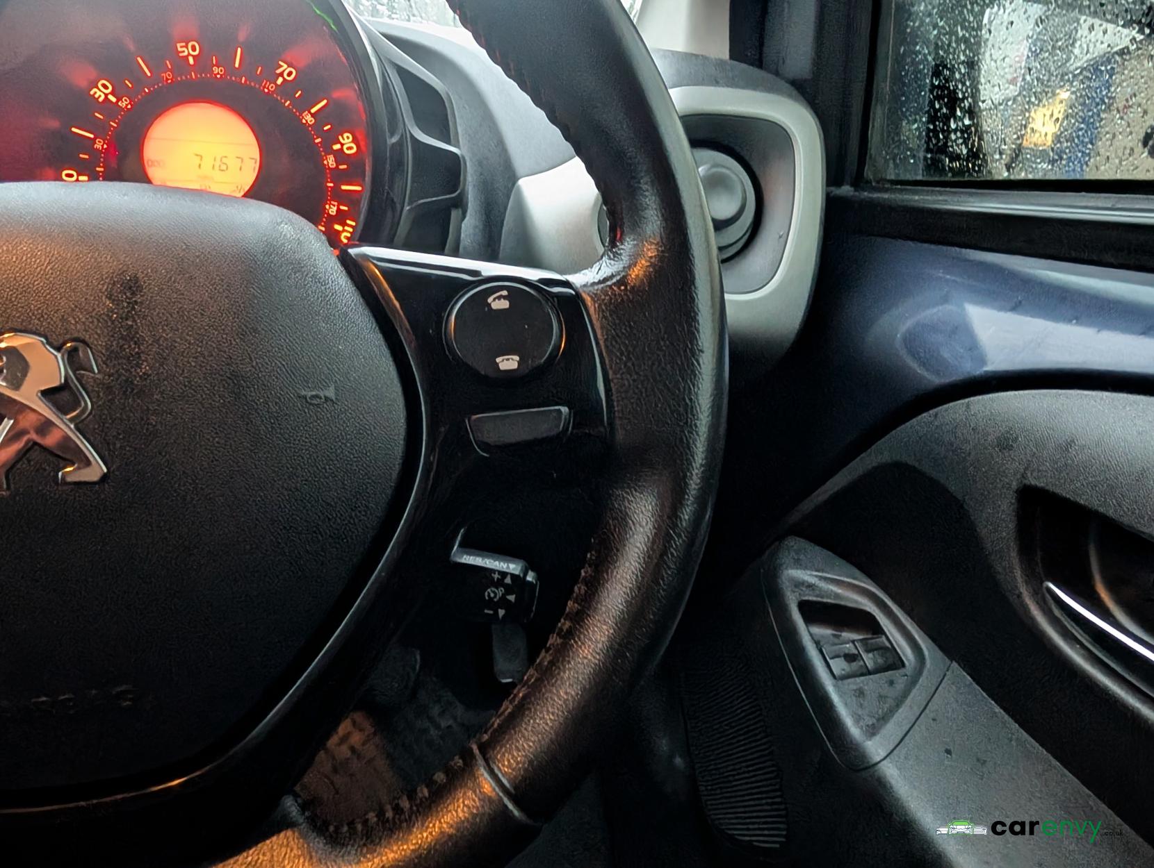 Peugeot 108 1.2 PureTech Allure Hatchback 3dr Petrol Manual Euro 6 (82 ps)