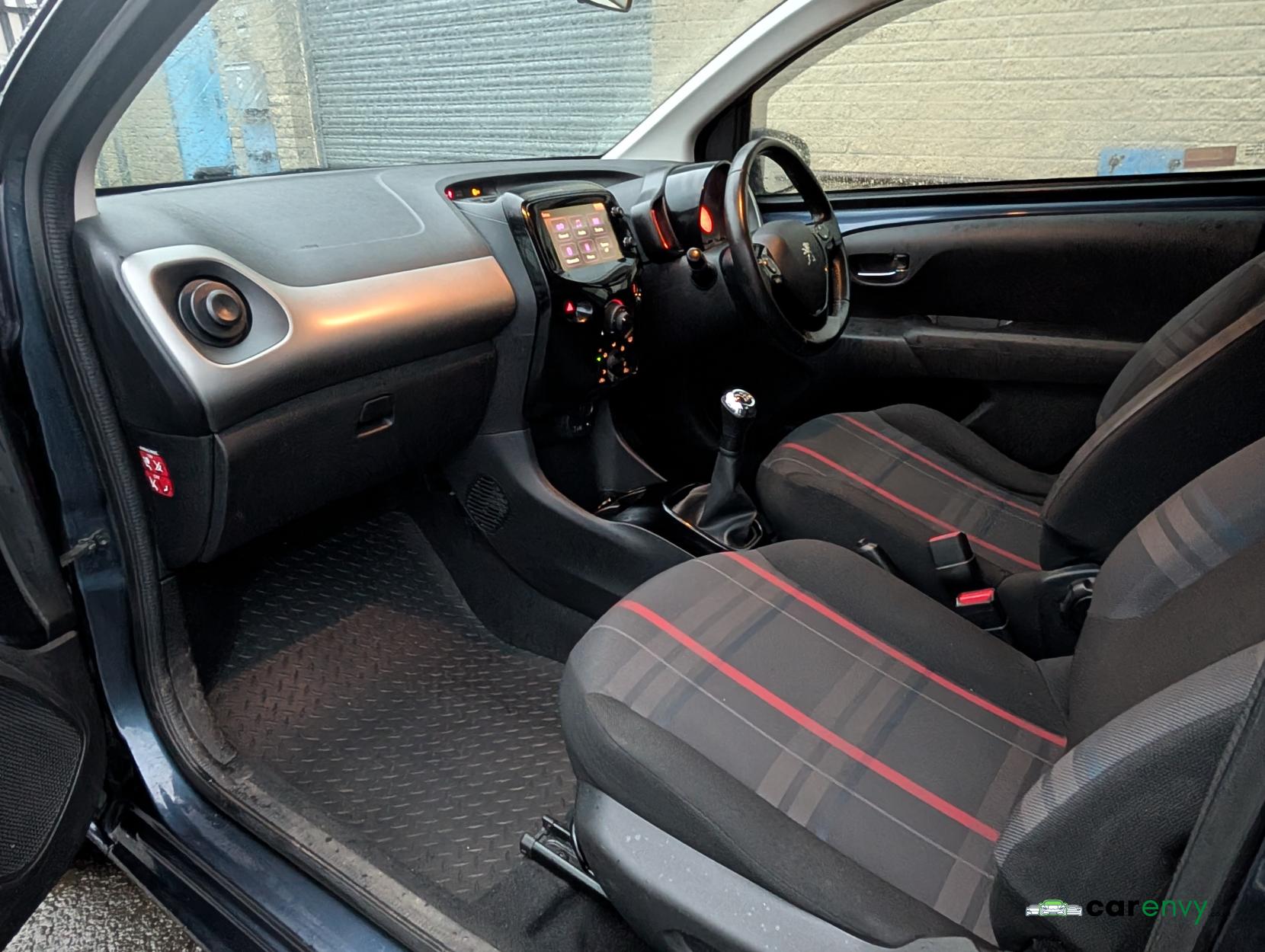 Peugeot 108 1.2 PureTech Allure Hatchback 3dr Petrol Manual Euro 6 (82 ps)