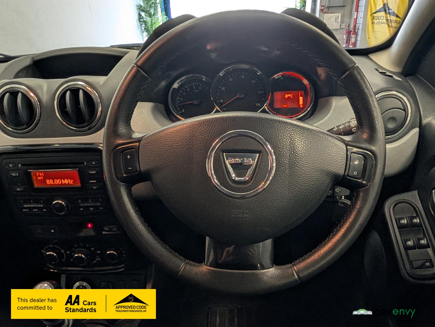 Dacia Duster 1.5 dCi Laureate SUV 5dr Diesel Manual 4WD Euro 5 (110 ps)