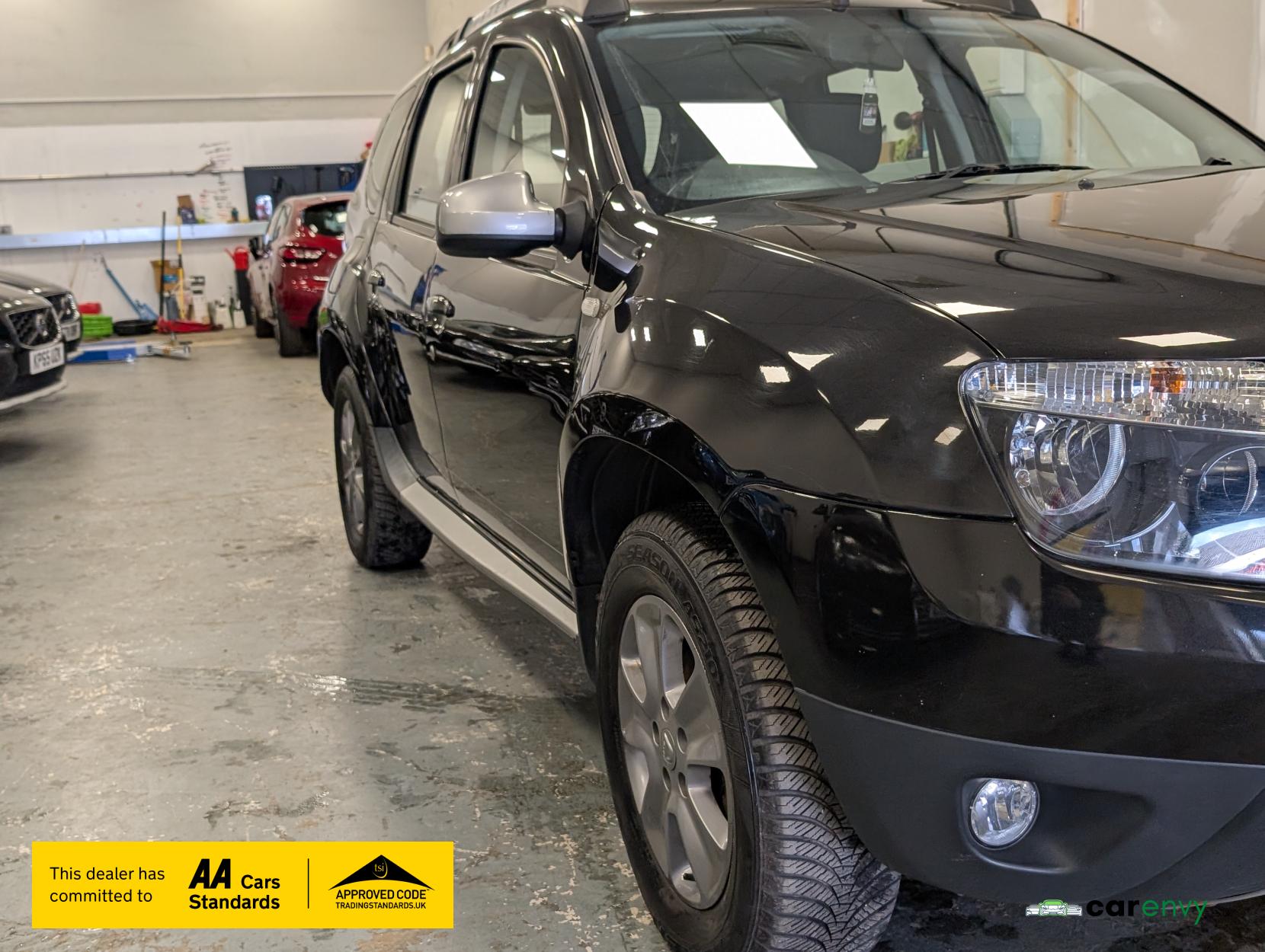 Dacia Duster 1.5 dCi Laureate SUV 5dr Diesel Manual 4WD Euro 5 (110 ps)