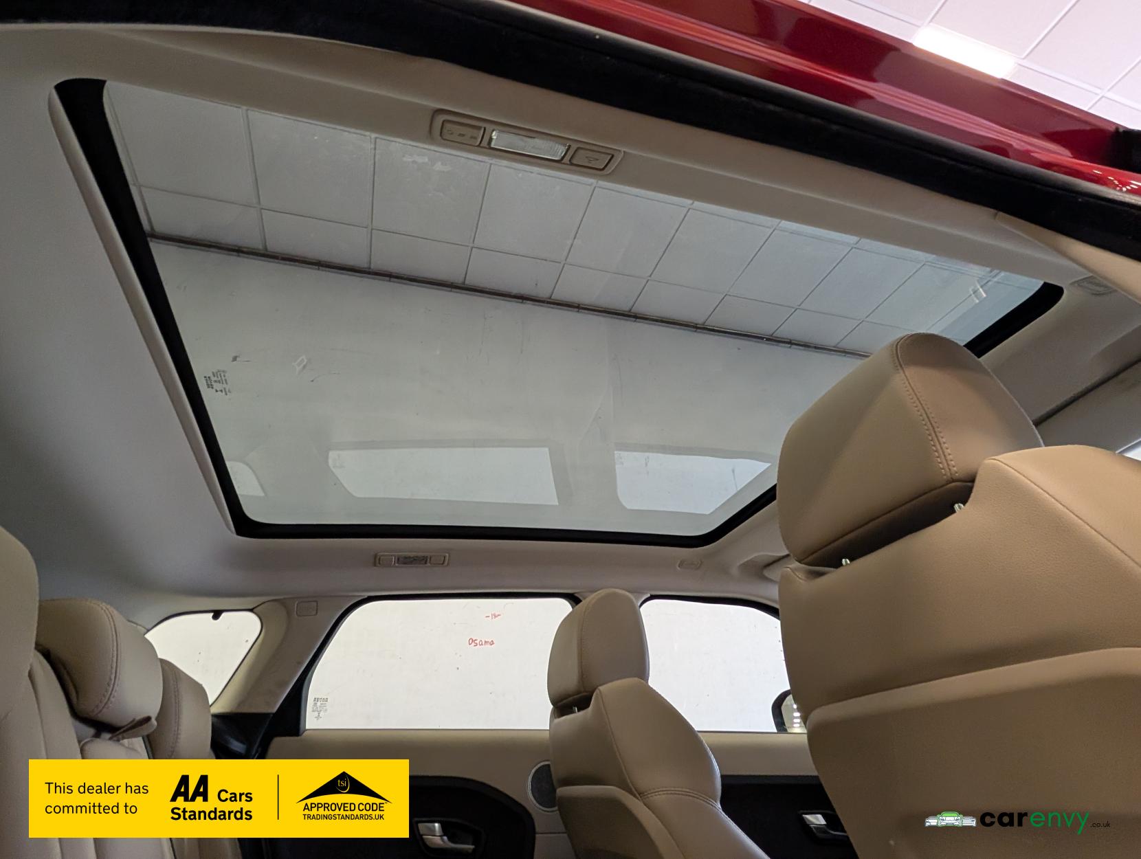 Land Rover Range Rover Evoque 2.2 SD4 Pure SUV 5dr Diesel Manual 4WD Euro 5 (s/s) (190 ps)