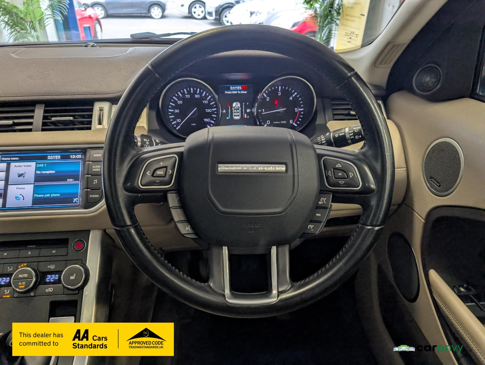 Land Rover Range Rover Evoque 2.2 SD4 Pure SUV 5dr Diesel Manual 4WD Euro 5 (s/s) (190 ps)