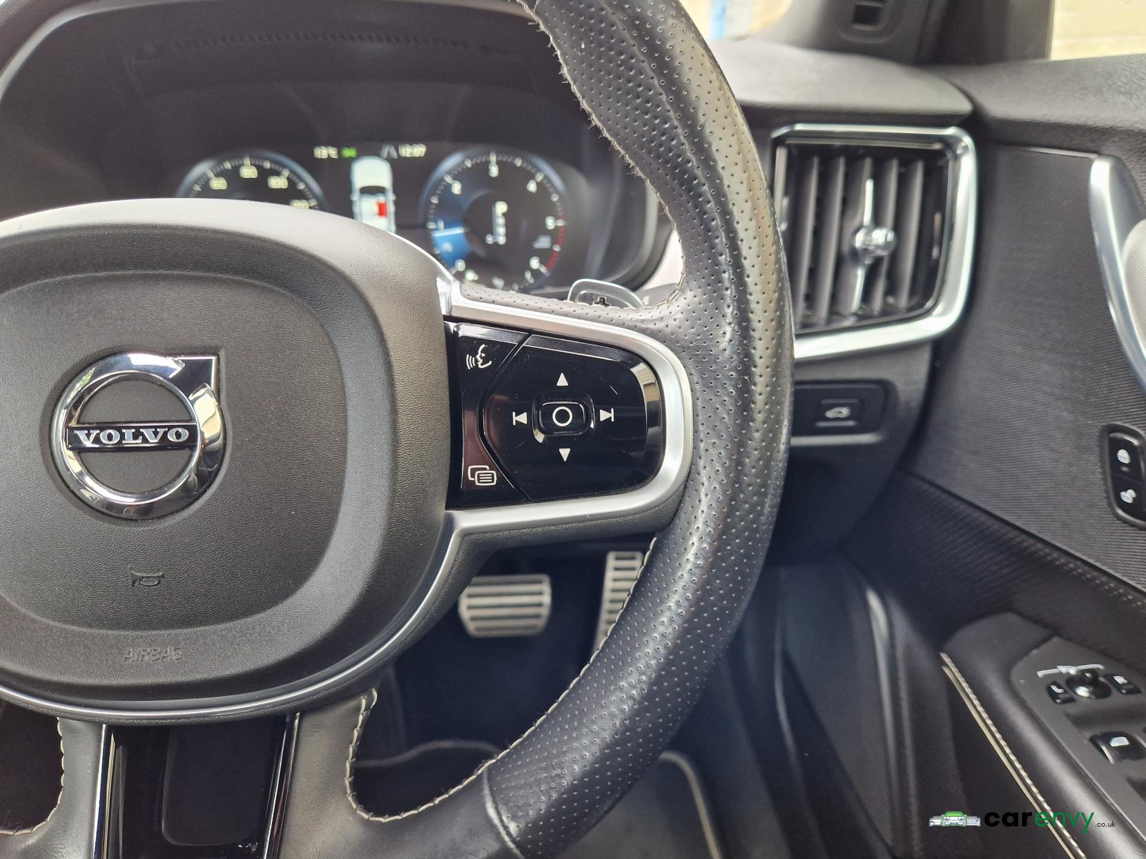 Volvo S90 2.0 D4 R-Design Saloon 4dr Diesel Auto Euro 6 (s/s) (190 ps)
