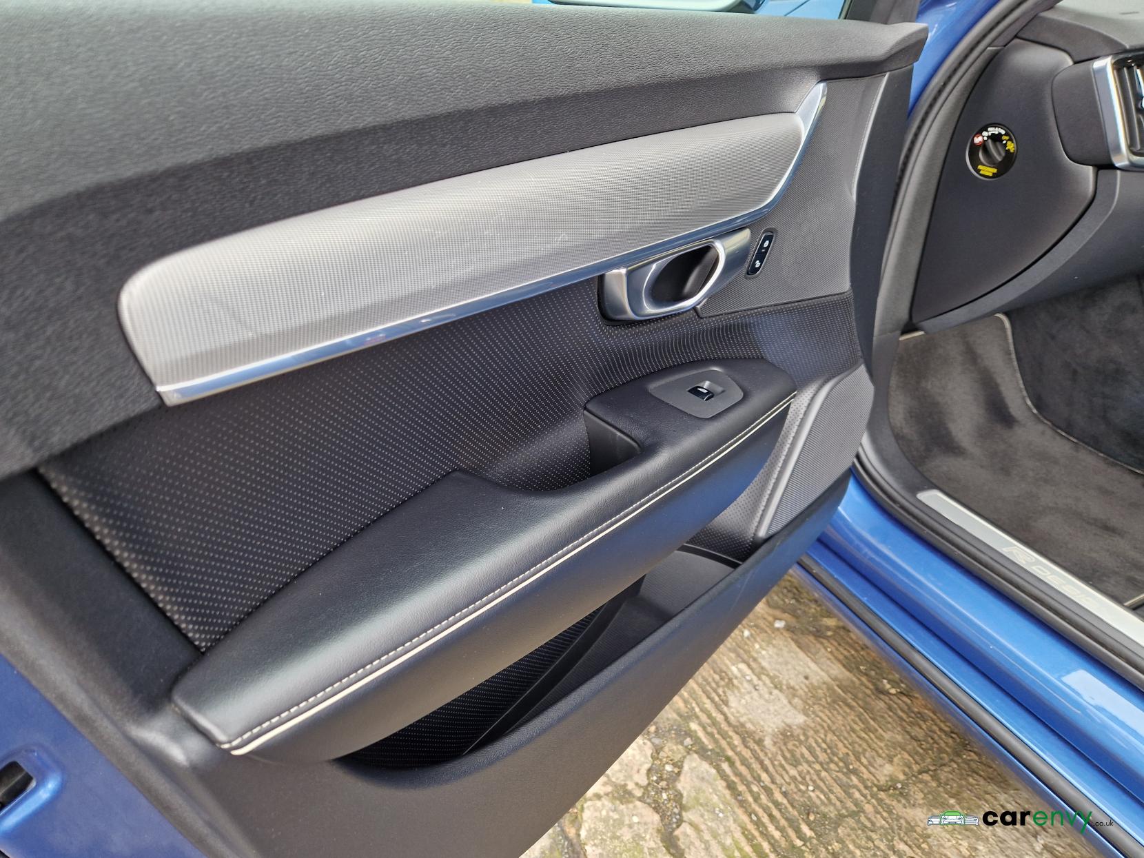 Volvo S90 2.0 D4 R-Design Saloon 4dr Diesel Auto Euro 6 (s/s) (190 ps)