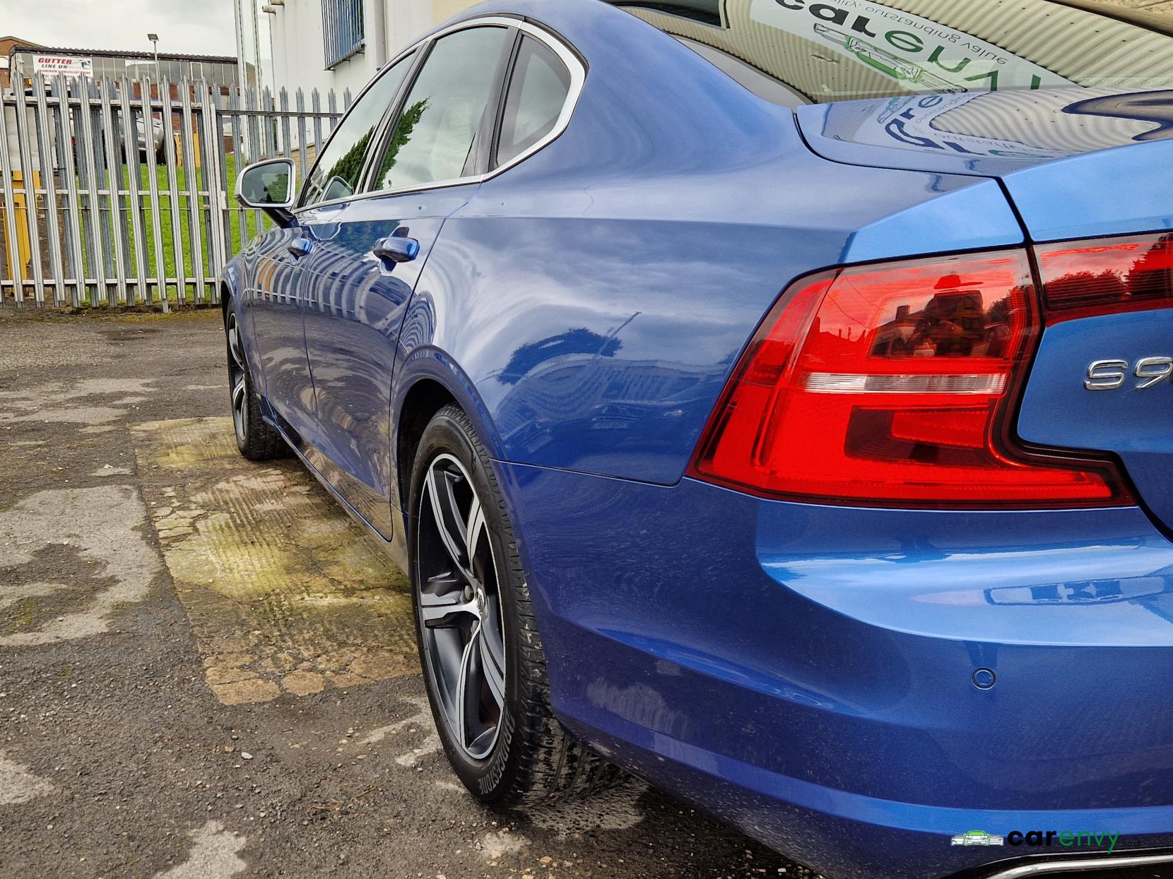 Volvo S90 2.0 D4 R-Design Saloon 4dr Diesel Auto Euro 6 (s/s) (190 ps)