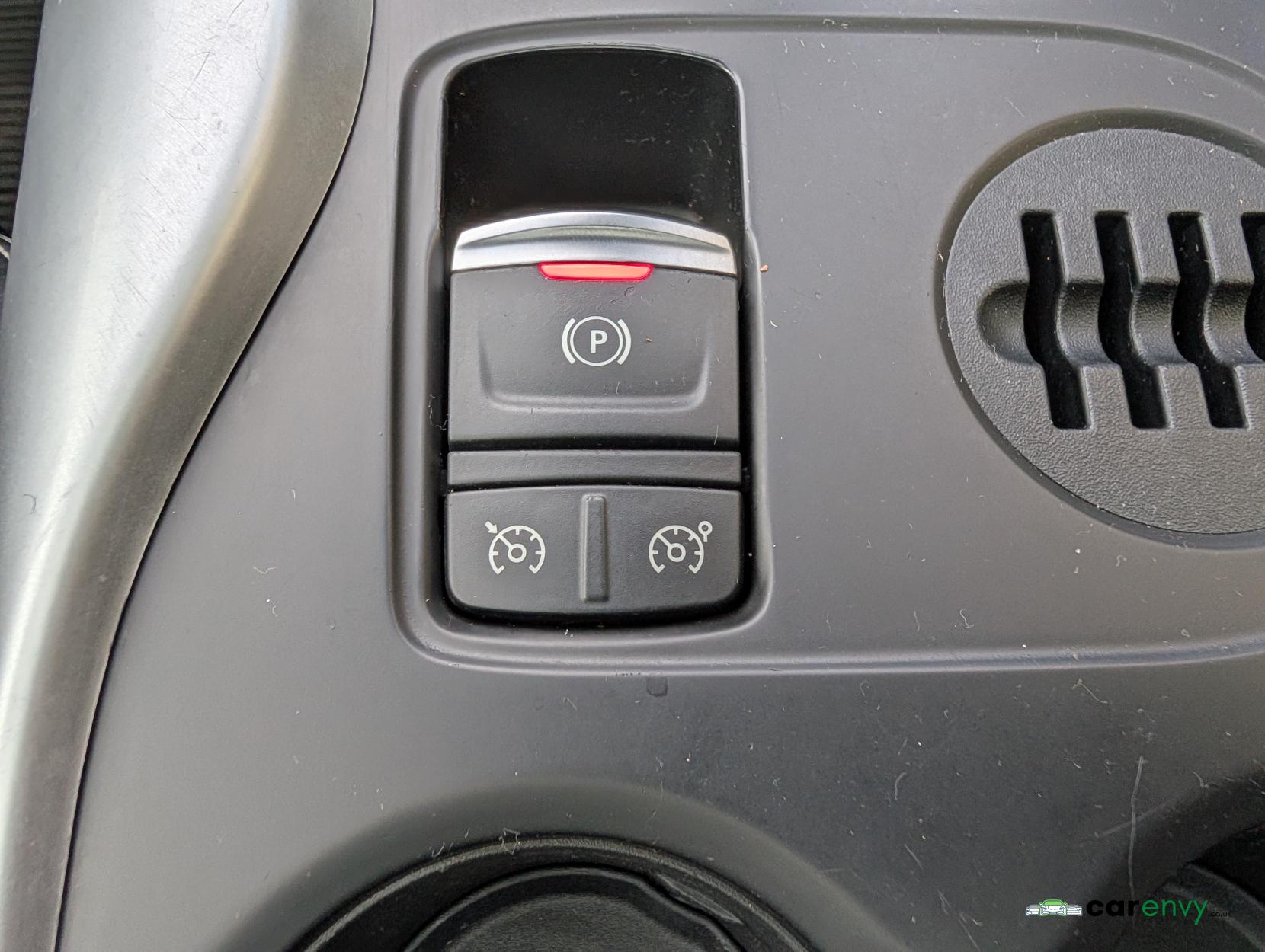 Renault Kadjar 1.5 dCi Signature Nav SUV 5dr Diesel Manual Euro 6 (s/s) (110 ps)