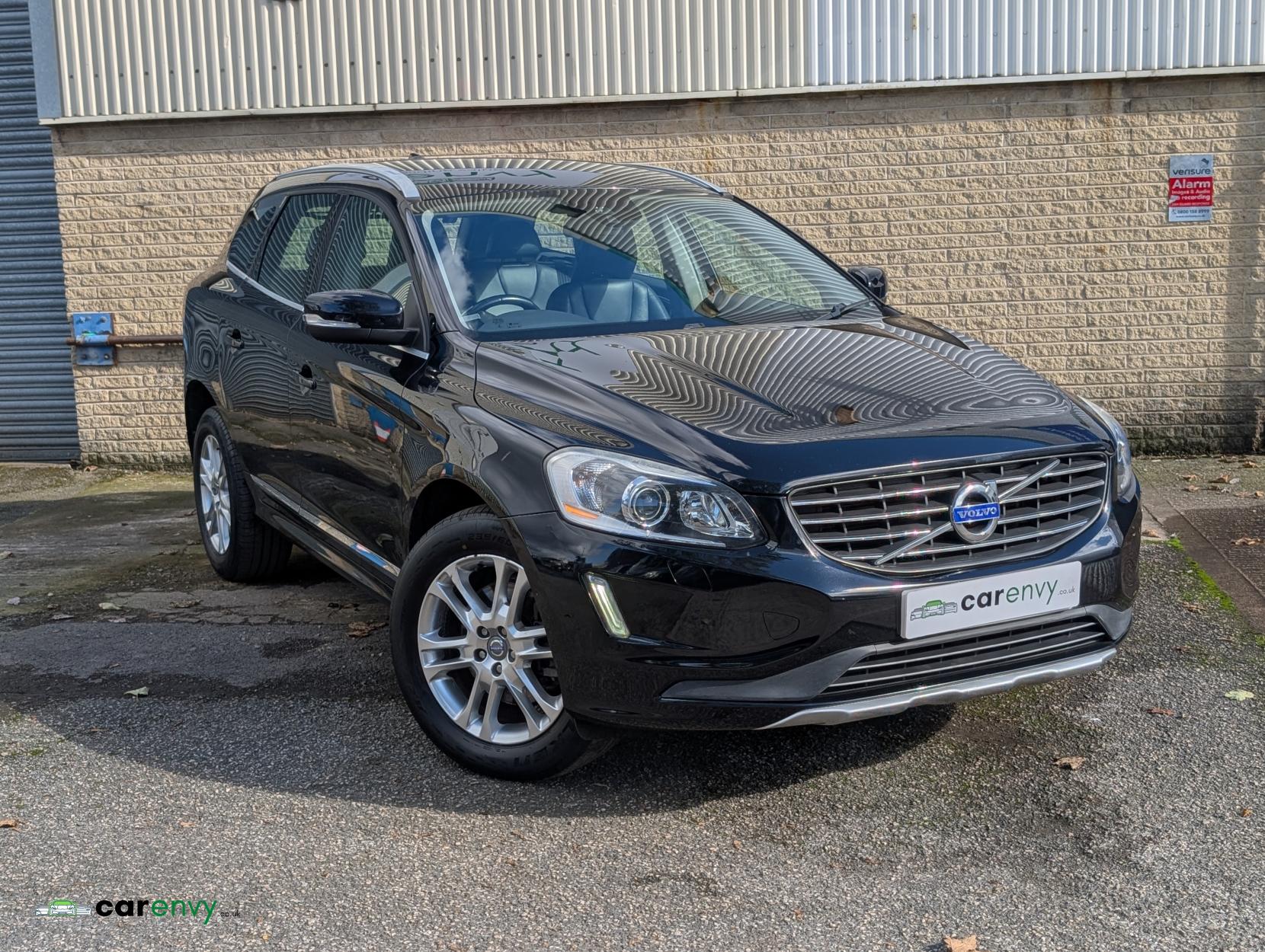 Volvo XC60 2.4 D5 SE Lux Nav SUV 5dr Diesel Geartronic AWD Euro 5 (215 ps)