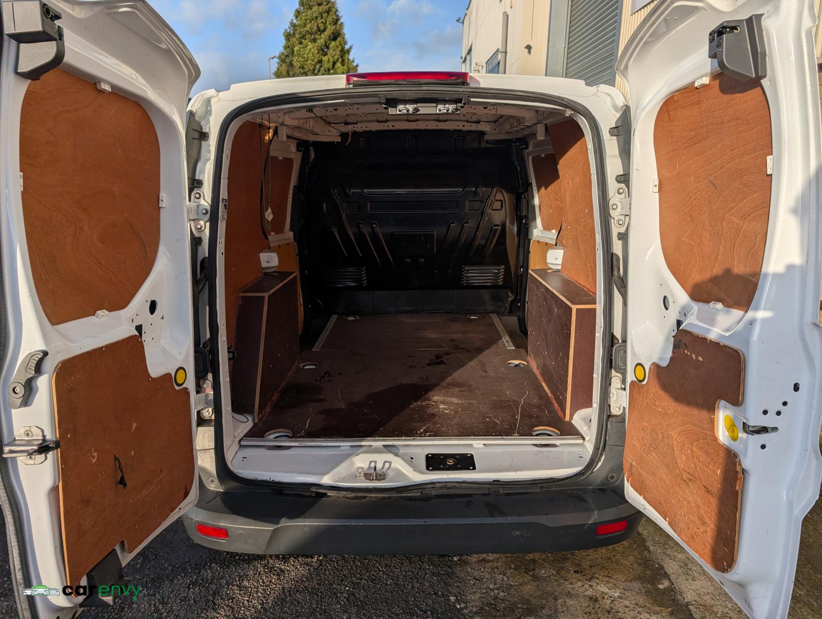 Ford Transit Connect 1.6 TDCi 210 Panel Van 4dr Diesel Manual L2 H1 (128 g/km, 94 bhp)