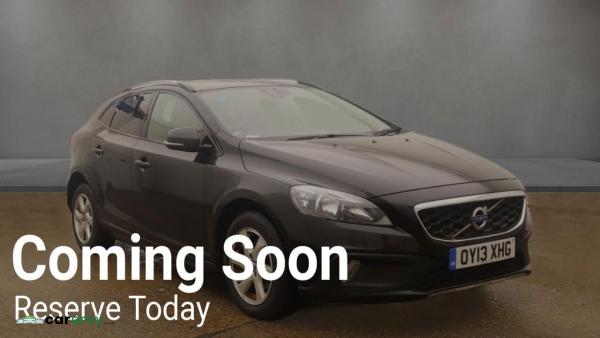 Volvo V40 Cross Country 1.6 D2 SE Nav Hatchback 5dr Diesel Manual Euro 5 (s/s) (115 ps)