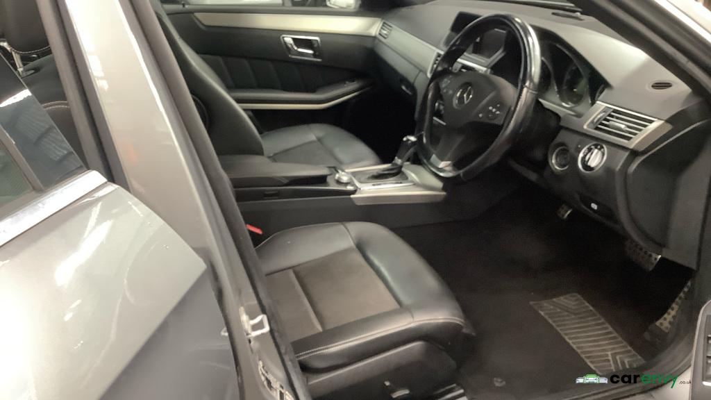Mercedes-Benz E Class 2.1 E250 CDI BlueEfficiency Sport Saloon 4dr Diesel G-Tronic+ Euro 5 (s/s) (204 ps)
