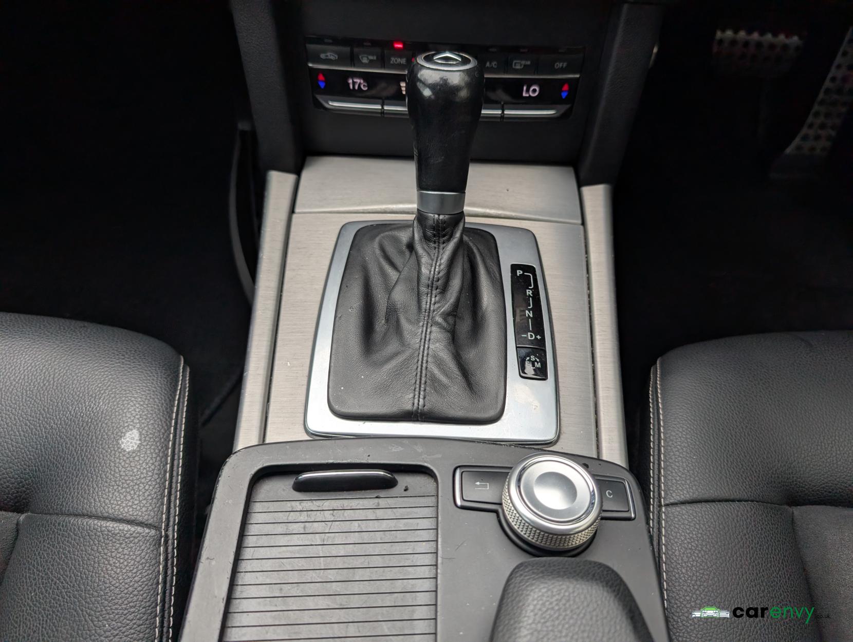 Mercedes-Benz E Class 2.1 E250 CDI BlueEfficiency Sport Saloon 4dr Diesel G-Tronic+ Euro 5 (s/s) (204 ps)