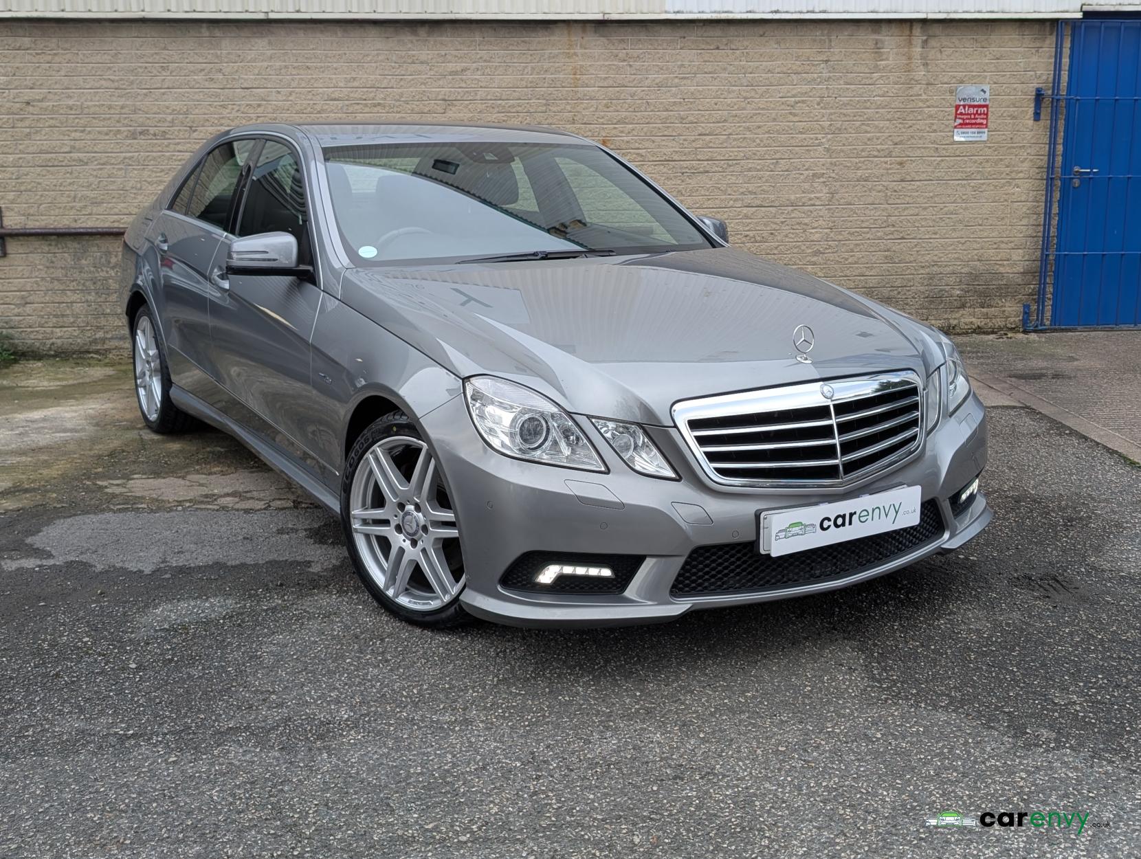 Mercedes-Benz E Class 2.1 E250 CDI BlueEfficiency Sport Saloon 4dr Diesel G-Tronic+ Euro 5 (s/s) (204 ps)