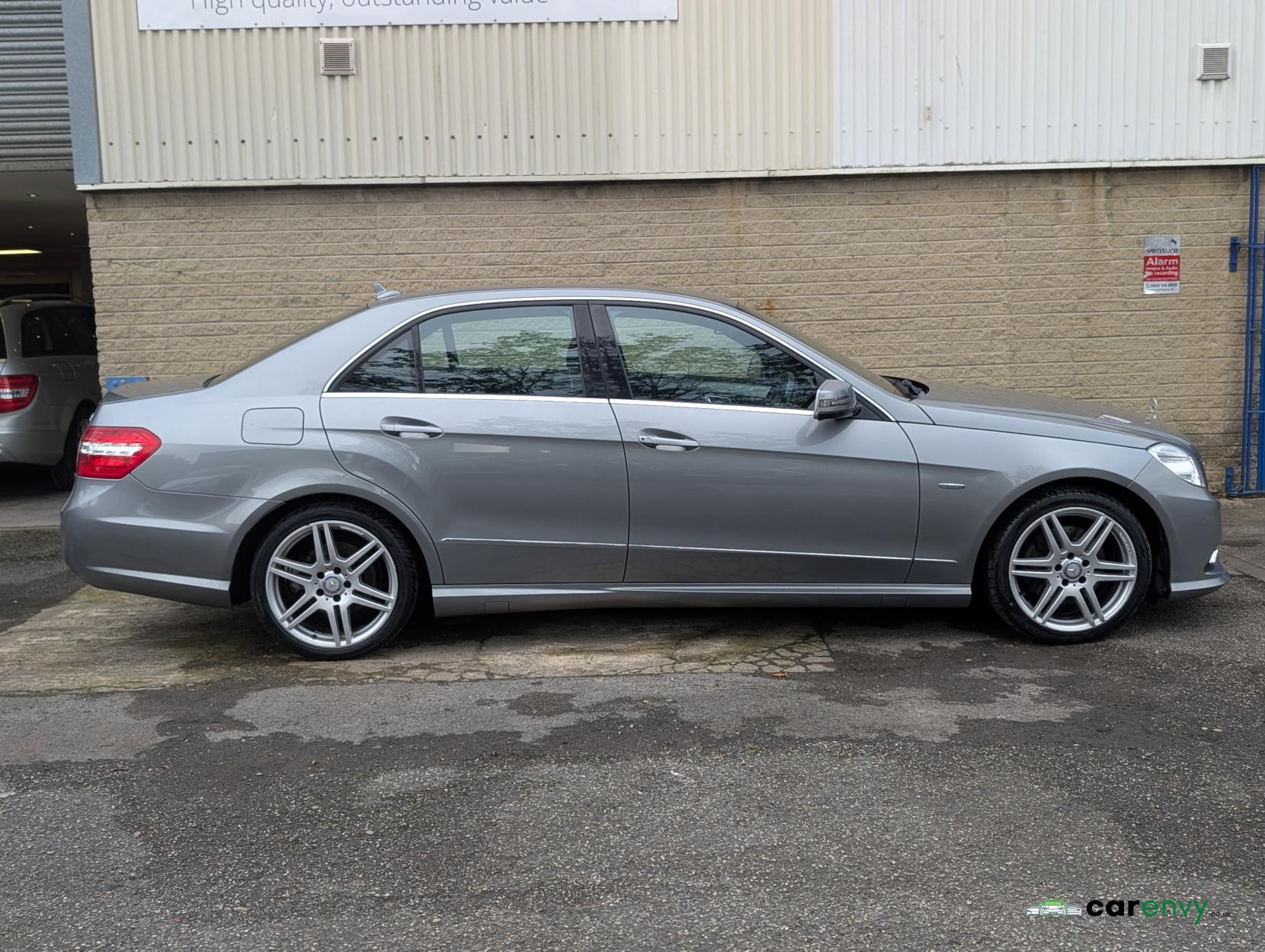 Mercedes-Benz E Class 2.1 E250 CDI BlueEfficiency Sport Saloon 4dr Diesel G-Tronic+ Euro 5 (s/s) (204 ps)