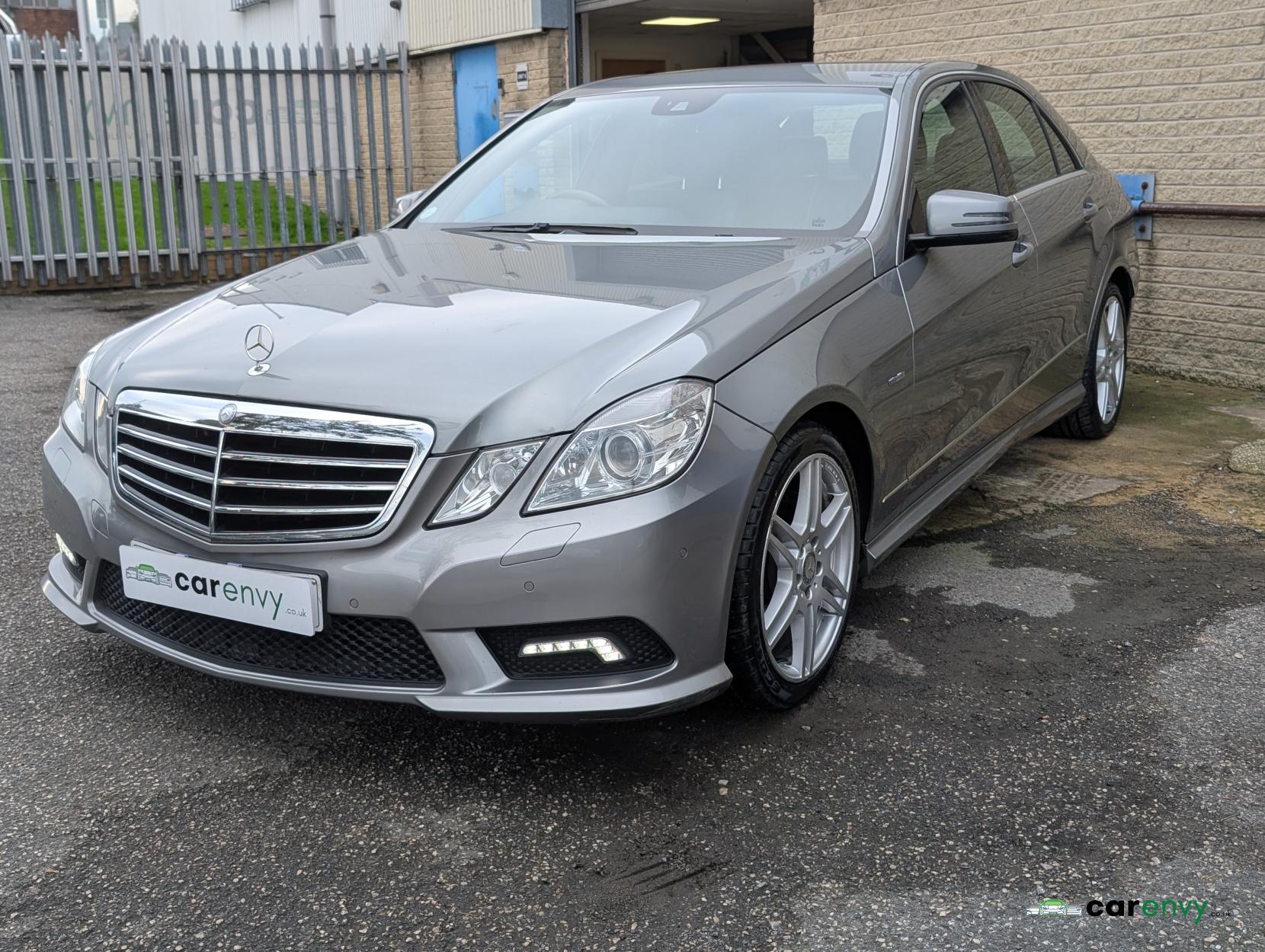Mercedes-Benz E Class 2.1 E250 CDI BlueEfficiency Sport Saloon 4dr Diesel G-Tronic+ Euro 5 (s/s) (204 ps)