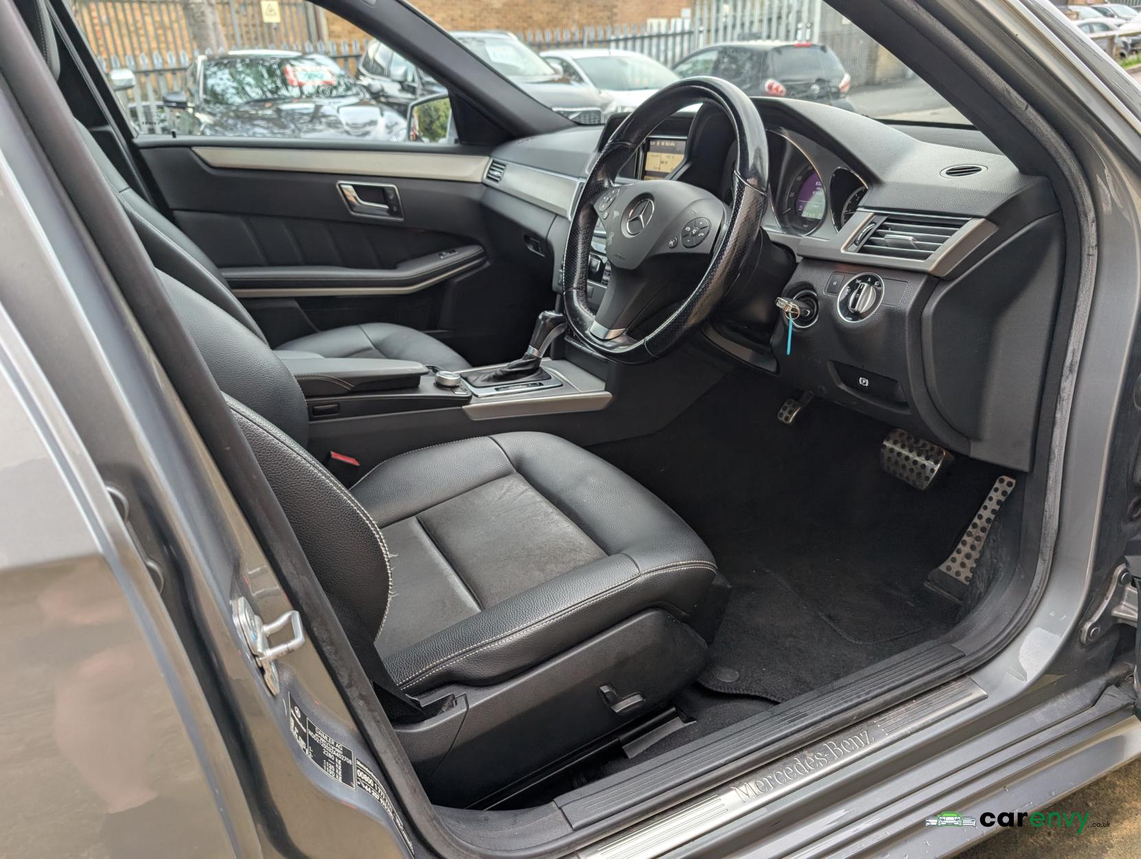 Mercedes-Benz E Class 2.1 E250 CDI BlueEfficiency Sport Saloon 4dr Diesel G-Tronic+ Euro 5 (s/s) (204 ps)
