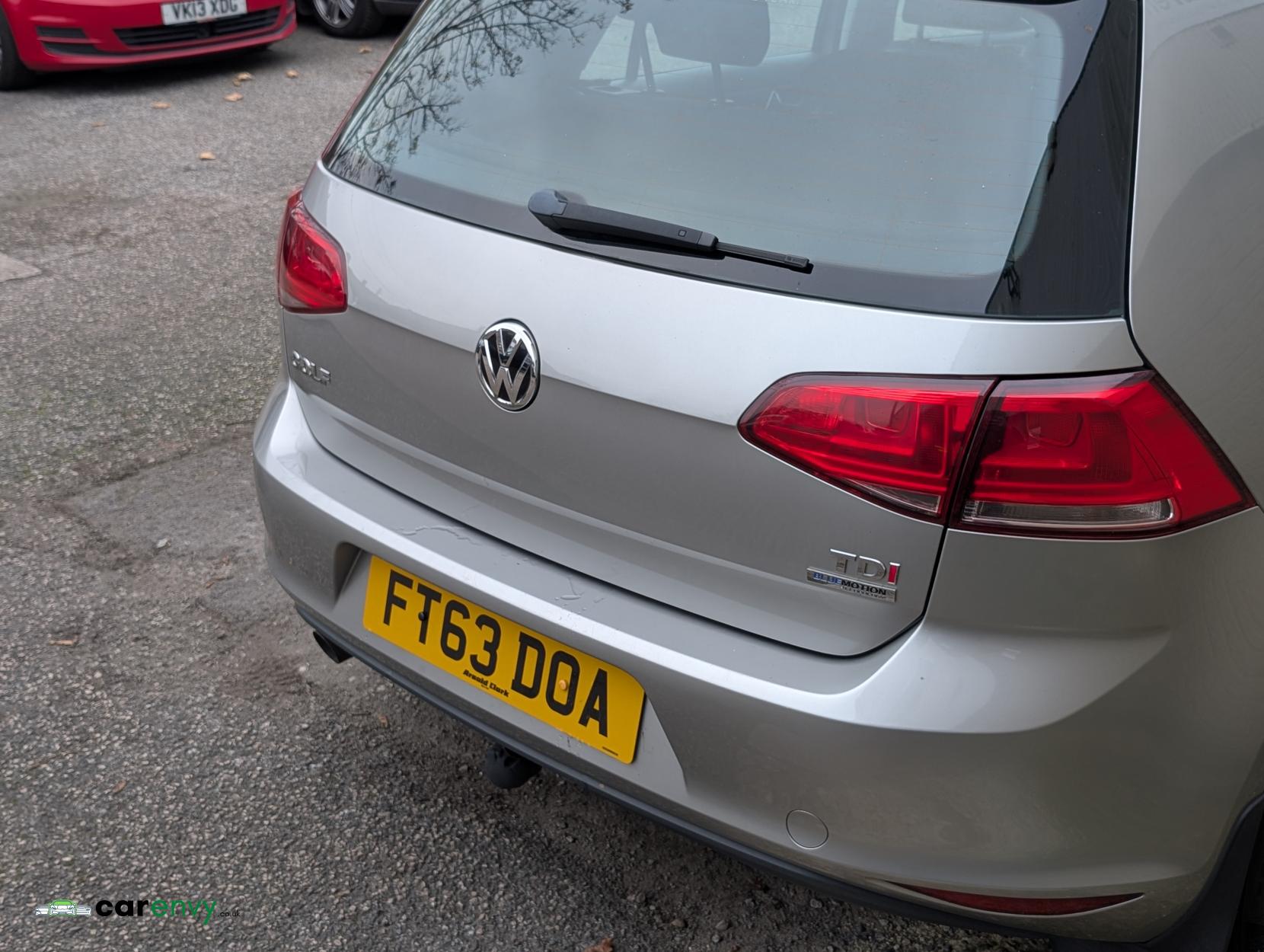 Volkswagen Golf 1.6 TDI BlueMotion Tech S Hatchback 5dr Diesel Manual Euro 5 (s/s) (105 ps)