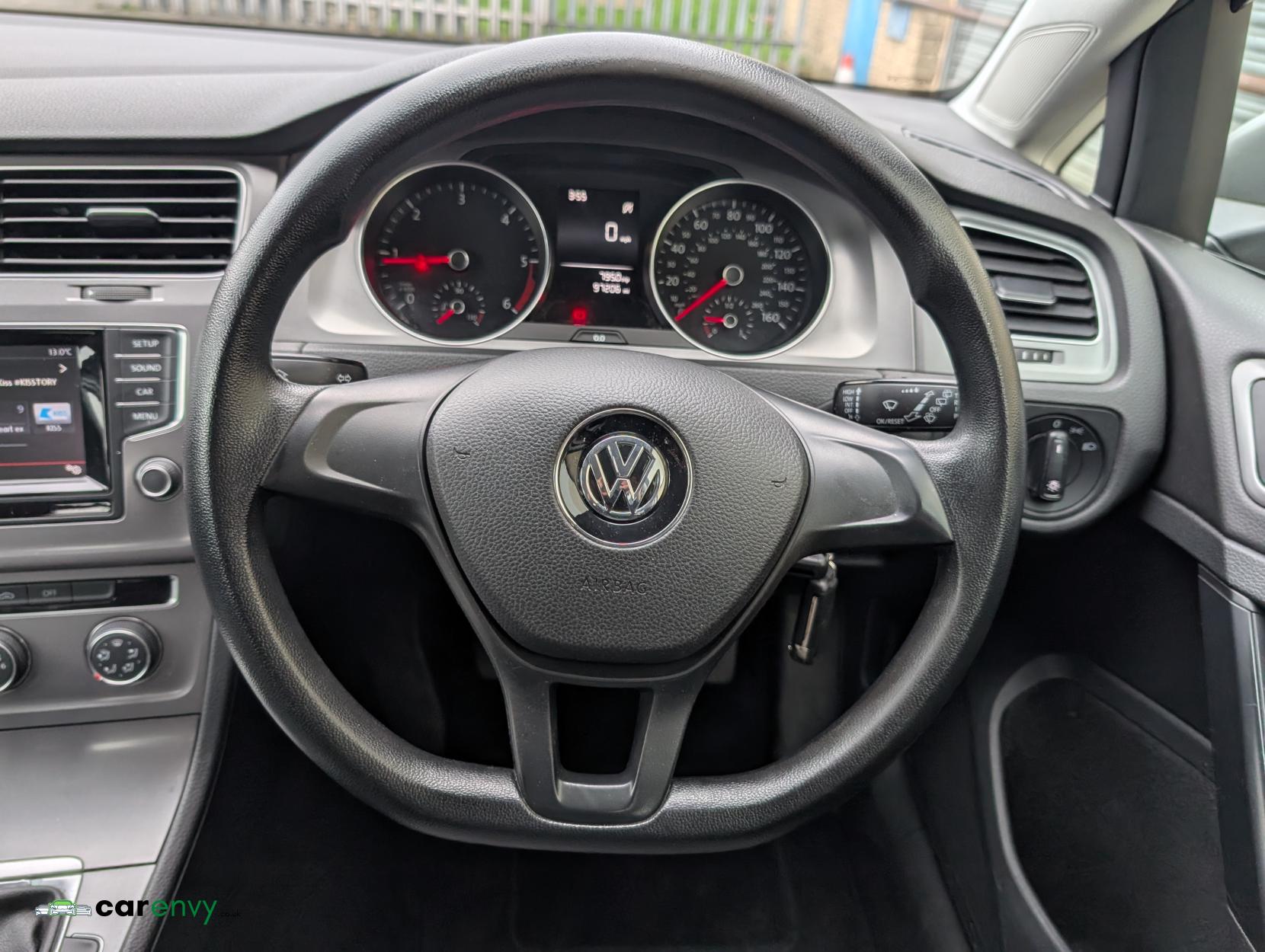 Volkswagen Golf 1.6 TDI BlueMotion Tech S Hatchback 5dr Diesel Manual Euro 5 (s/s) (105 ps)