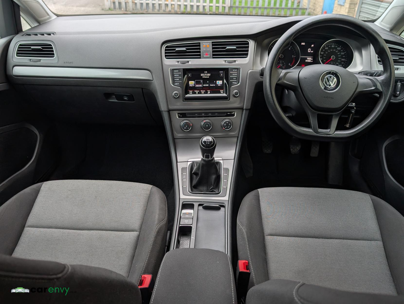 Volkswagen Golf 1.6 TDI BlueMotion Tech S Hatchback 5dr Diesel Manual Euro 5 (s/s) (105 ps)