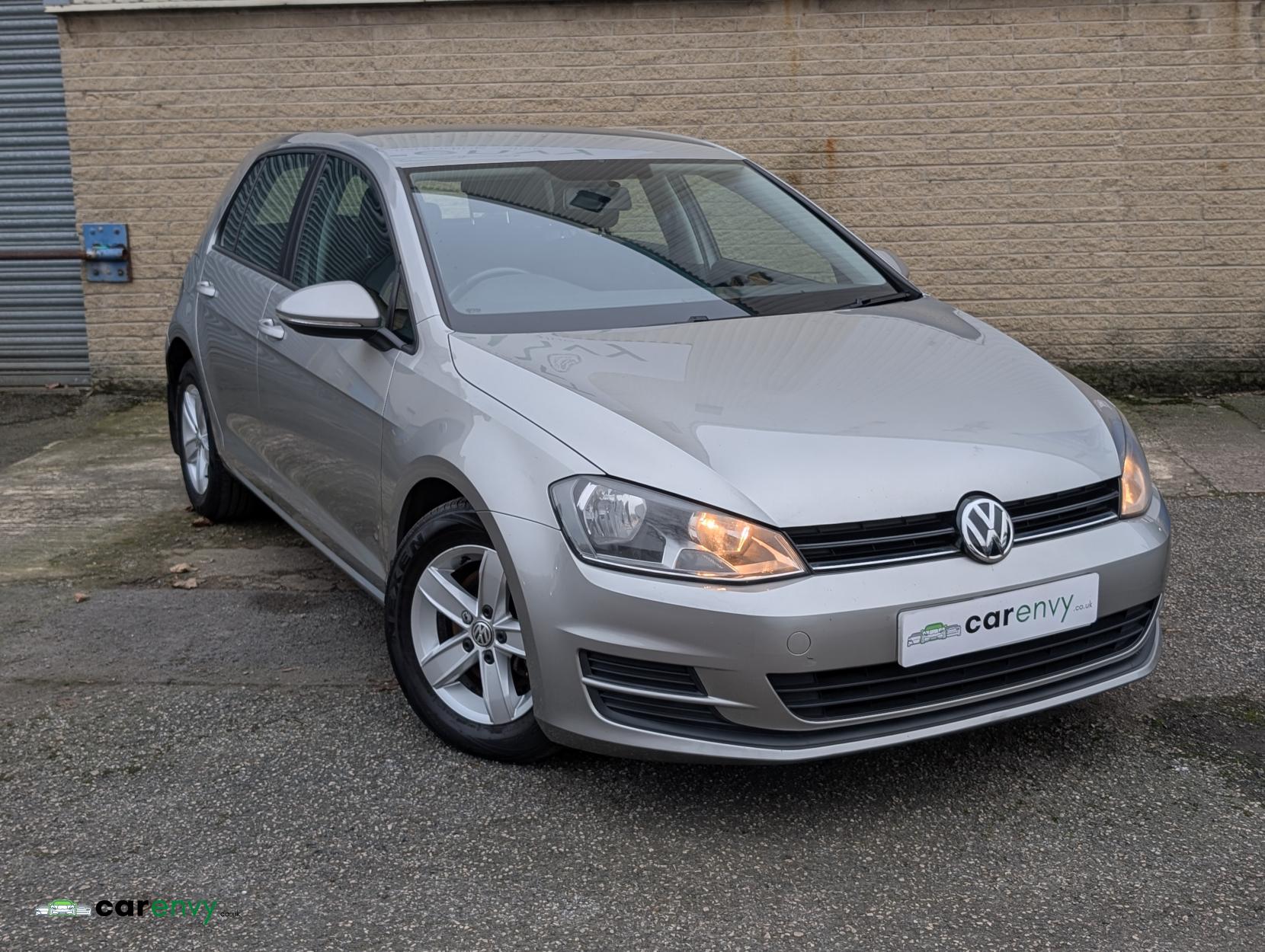 Volkswagen Golf 1.6 TDI BlueMotion Tech S Hatchback 5dr Diesel Manual Euro 5 (s/s) (105 ps)