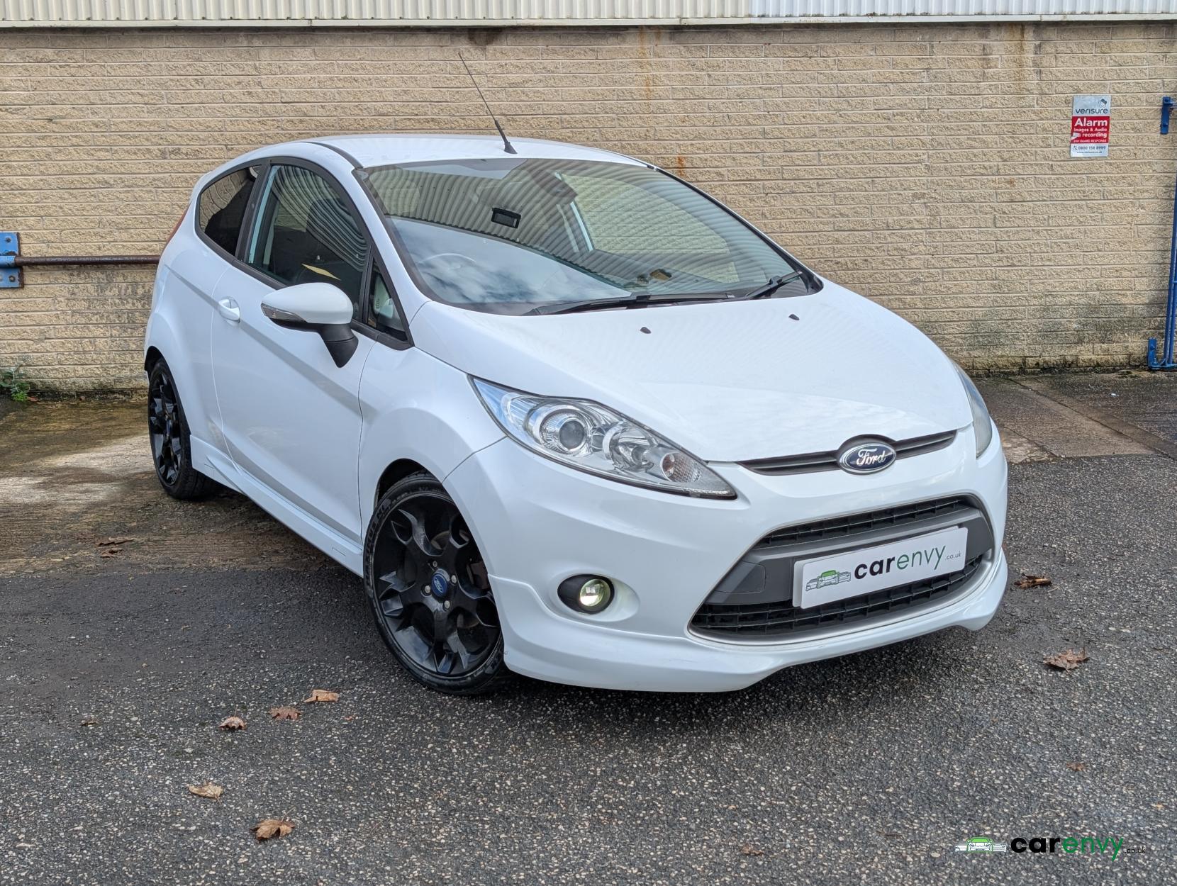 Ford Fiesta 1.6 Metal Hatchback 3dr Petrol Manual (139 g/km, 133 bhp)