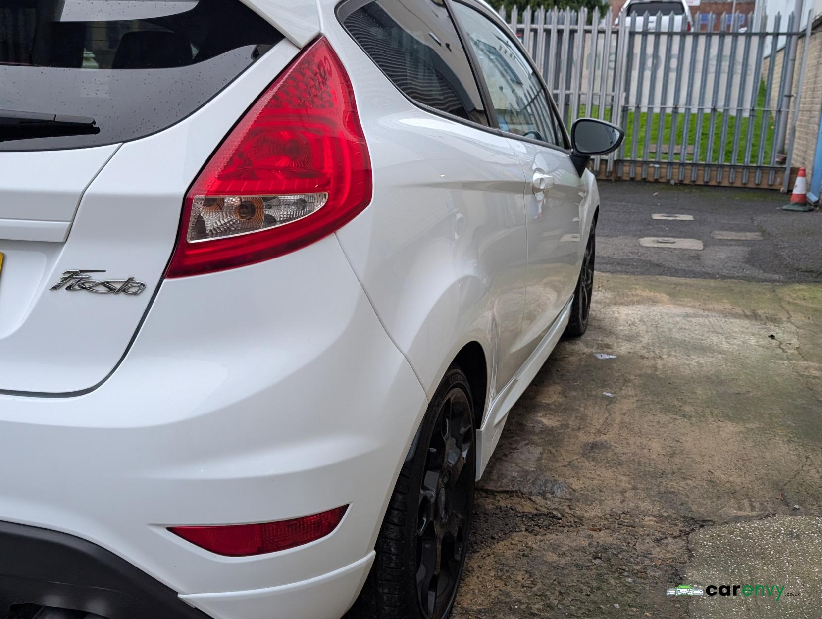 Ford Fiesta 1.6 Metal Hatchback 3dr Petrol Manual (139 g/km, 133 bhp)