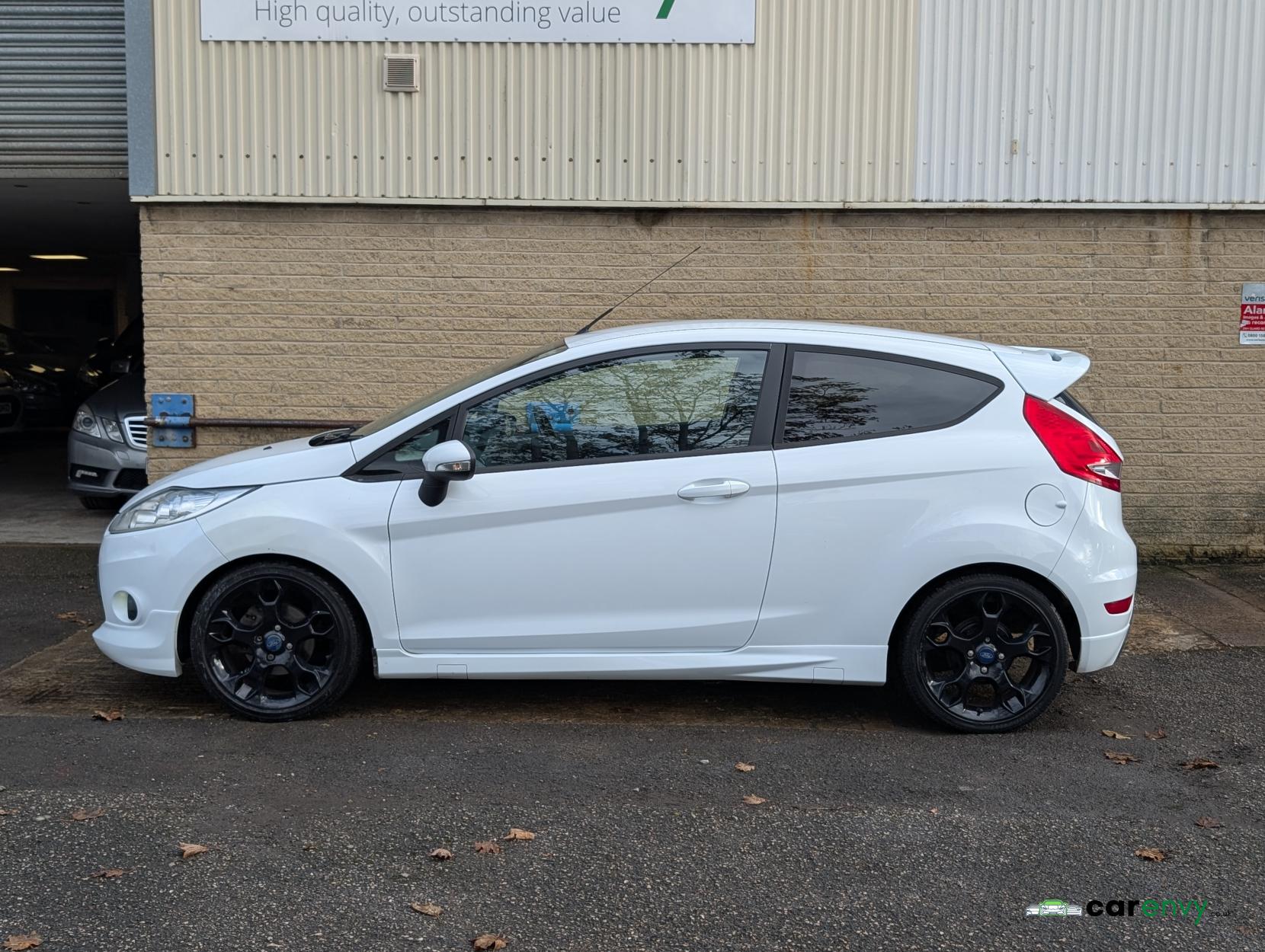 Ford Fiesta 1.6 Metal Hatchback 3dr Petrol Manual (139 g/km, 133 bhp)