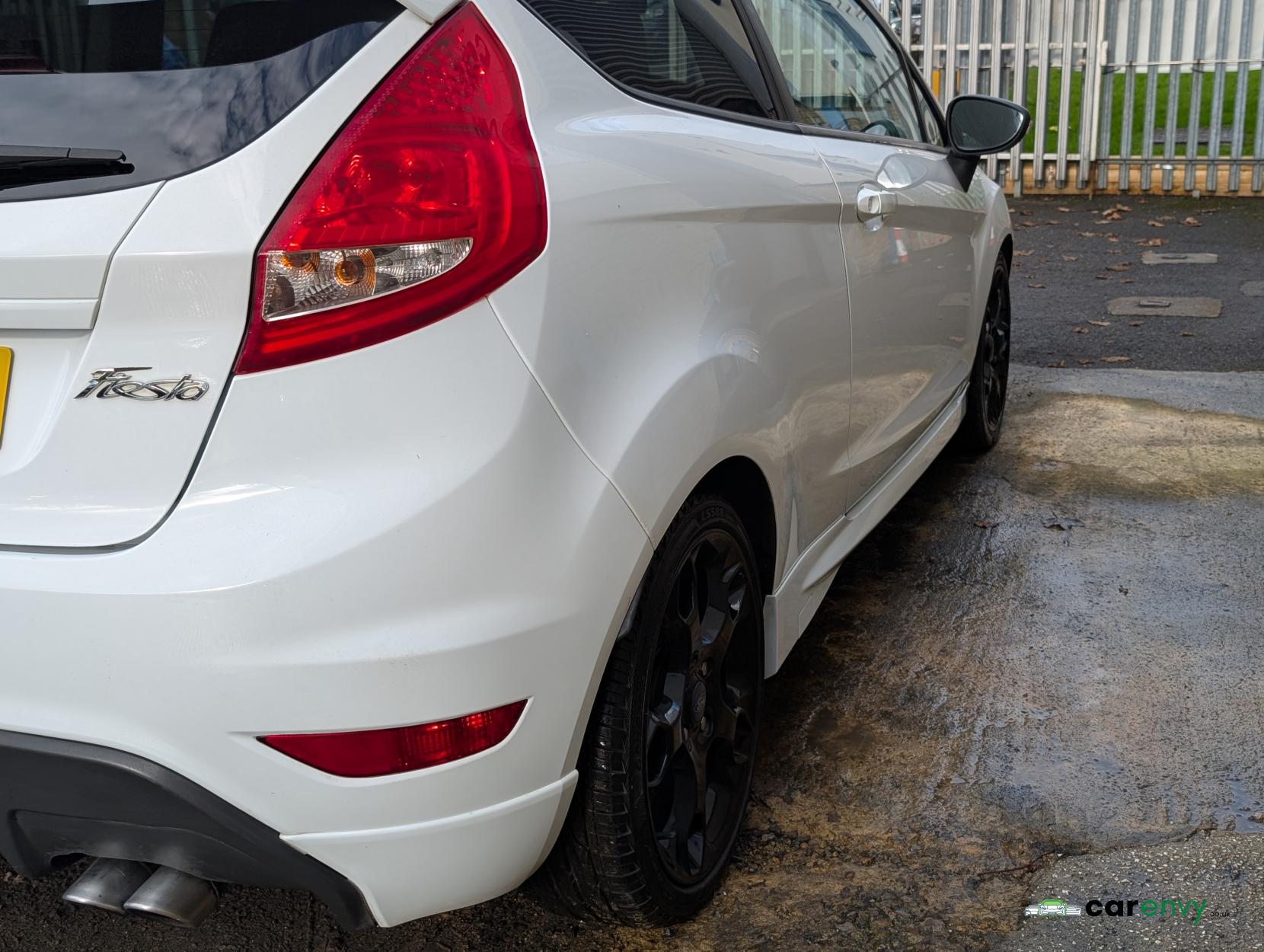 Ford Fiesta 1.6 Metal Hatchback 3dr Petrol Manual (139 g/km, 133 bhp)
