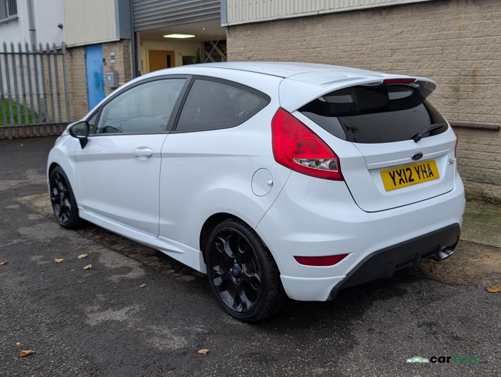 Ford Fiesta 1.6 Metal Hatchback 3dr Petrol Manual (139 g/km, 133 bhp)
