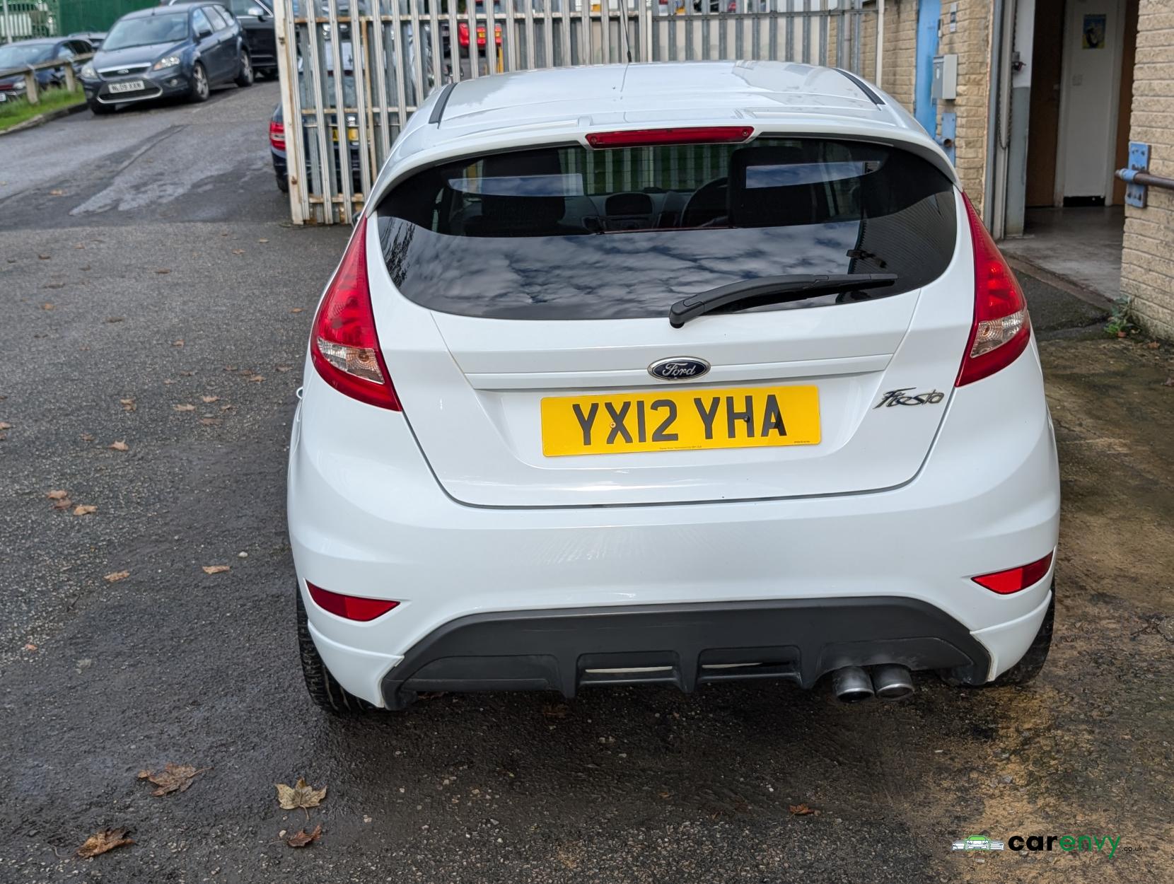 Ford Fiesta 1.6 Metal Hatchback 3dr Petrol Manual (139 g/km, 133 bhp)