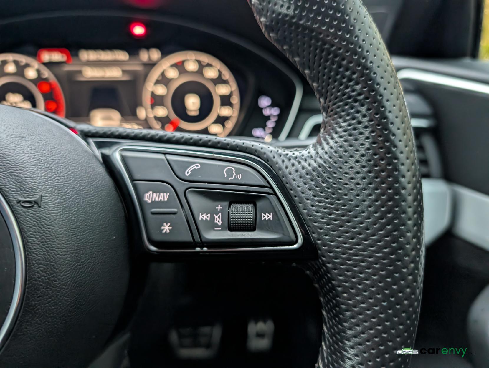 Audi A4 Avant 2.0 TFSI S line Estate 5dr Petrol S Tronic Euro 6 (s/s) (190 ps)