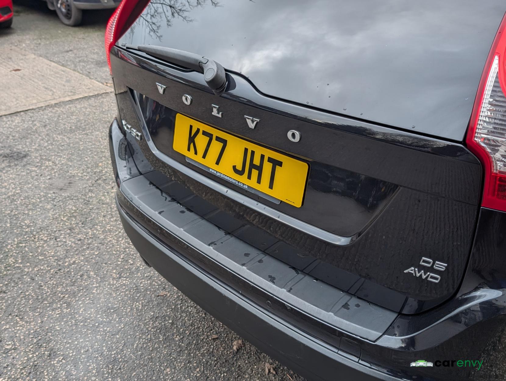 Volvo XC60 2.4 D5 SE Lux SUV 5dr Diesel Geartronic AWD Euro 4 (205 ps)