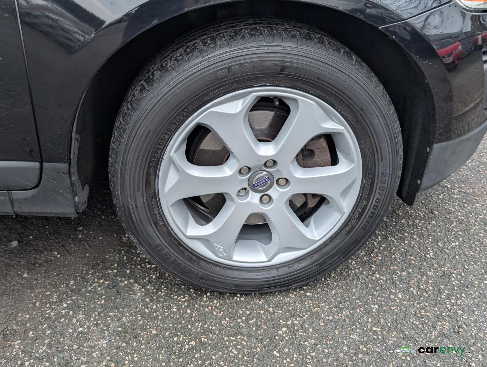 Volvo XC60 2.4 D5 SE Lux SUV 5dr Diesel Geartronic AWD Euro 4 (205 ps)