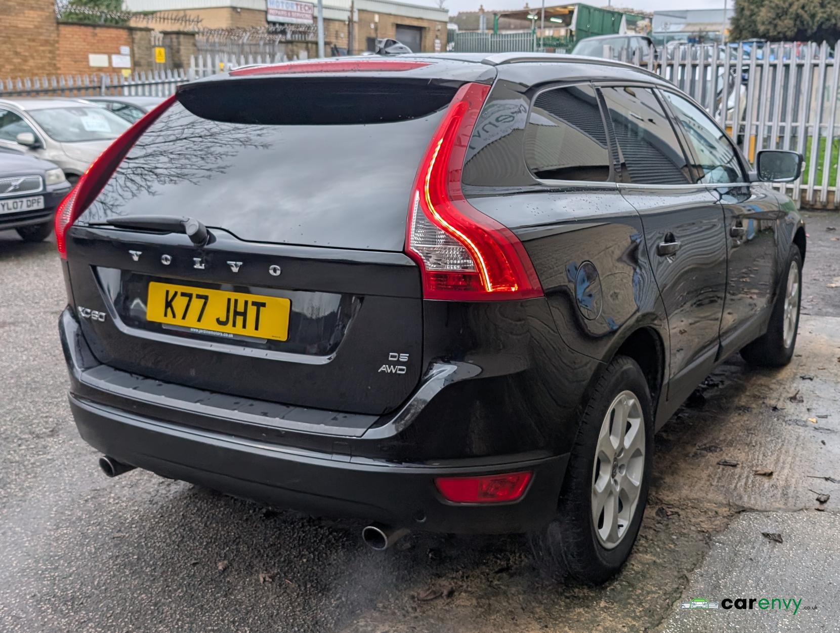 Volvo XC60 2.4 D5 SE Lux SUV 5dr Diesel Geartronic AWD Euro 4 (205 ps)