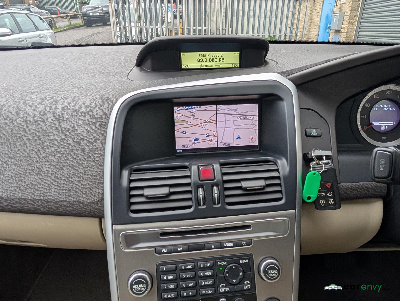 Volvo XC60 2.4 D5 SE Lux SUV 5dr Diesel Geartronic AWD Euro 4 (205 ps)