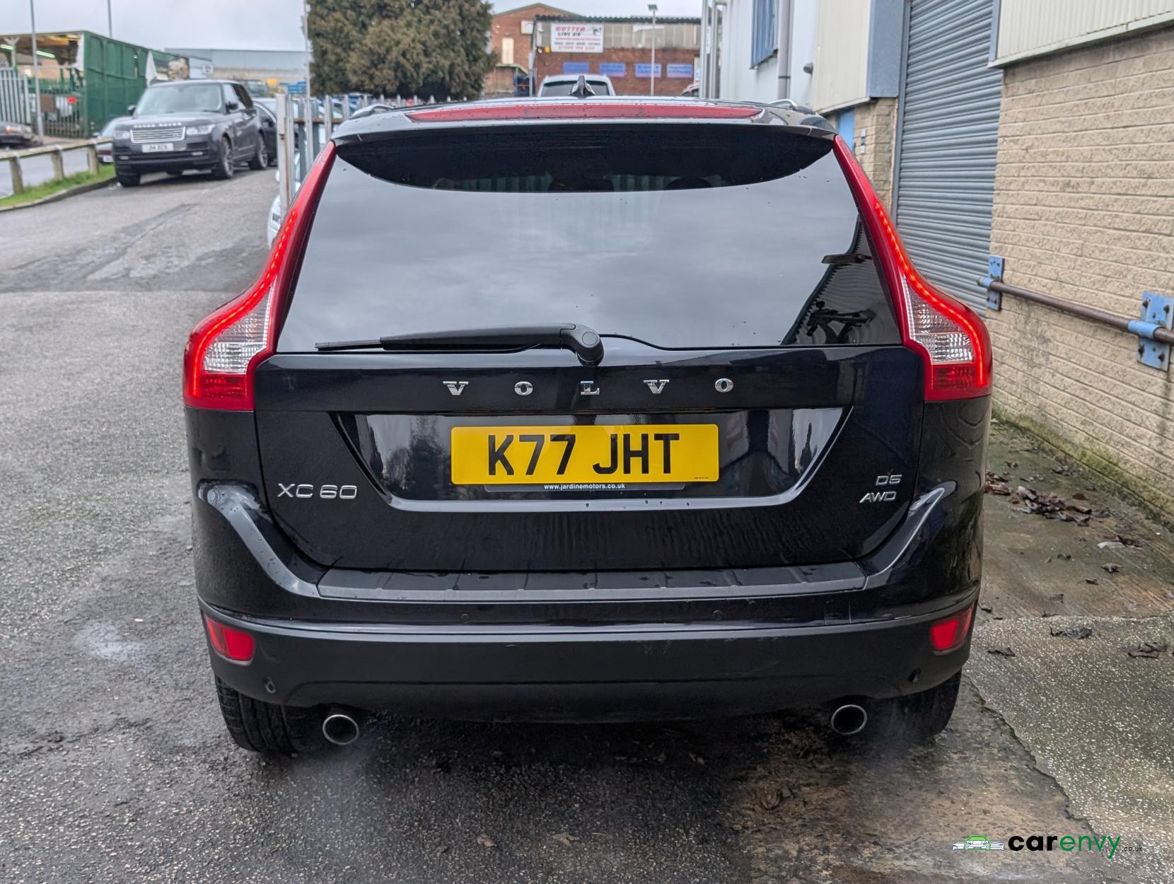 Volvo XC60 2.4 D5 SE Lux SUV 5dr Diesel Geartronic AWD Euro 4 (205 ps)