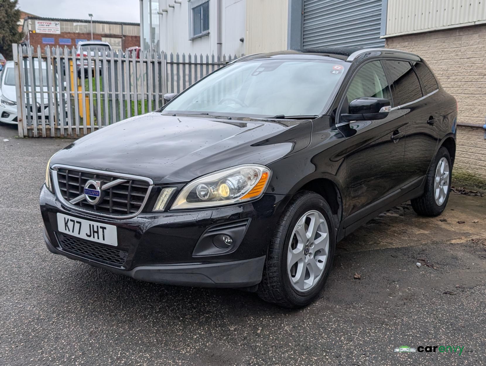 Volvo XC60 2.4 D5 SE Lux SUV 5dr Diesel Geartronic AWD Euro 4 (205 ps)