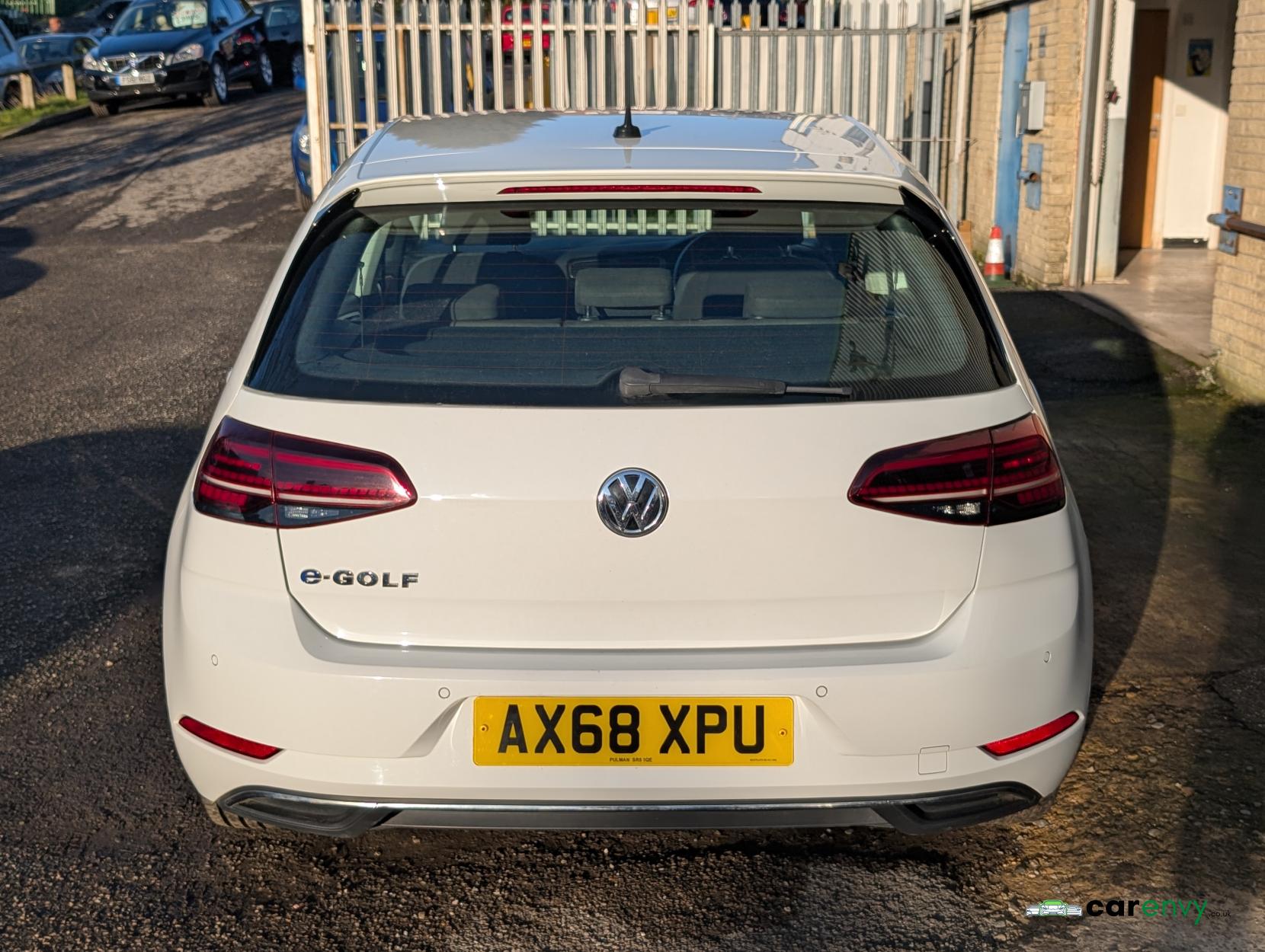 Volkswagen e-Golf 35.8kWh e-Golf Hatchback 5dr Electric Auto (136 ps)