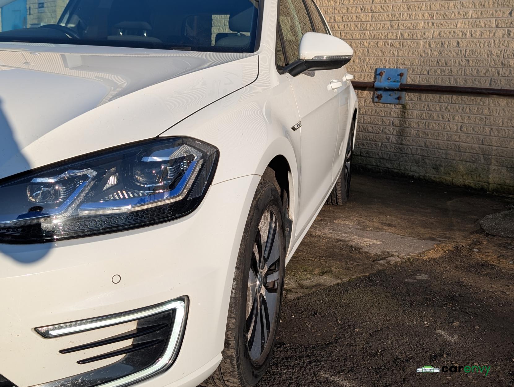 Volkswagen e-Golf 35.8kWh e-Golf Hatchback 5dr Electric Auto (136 ps)