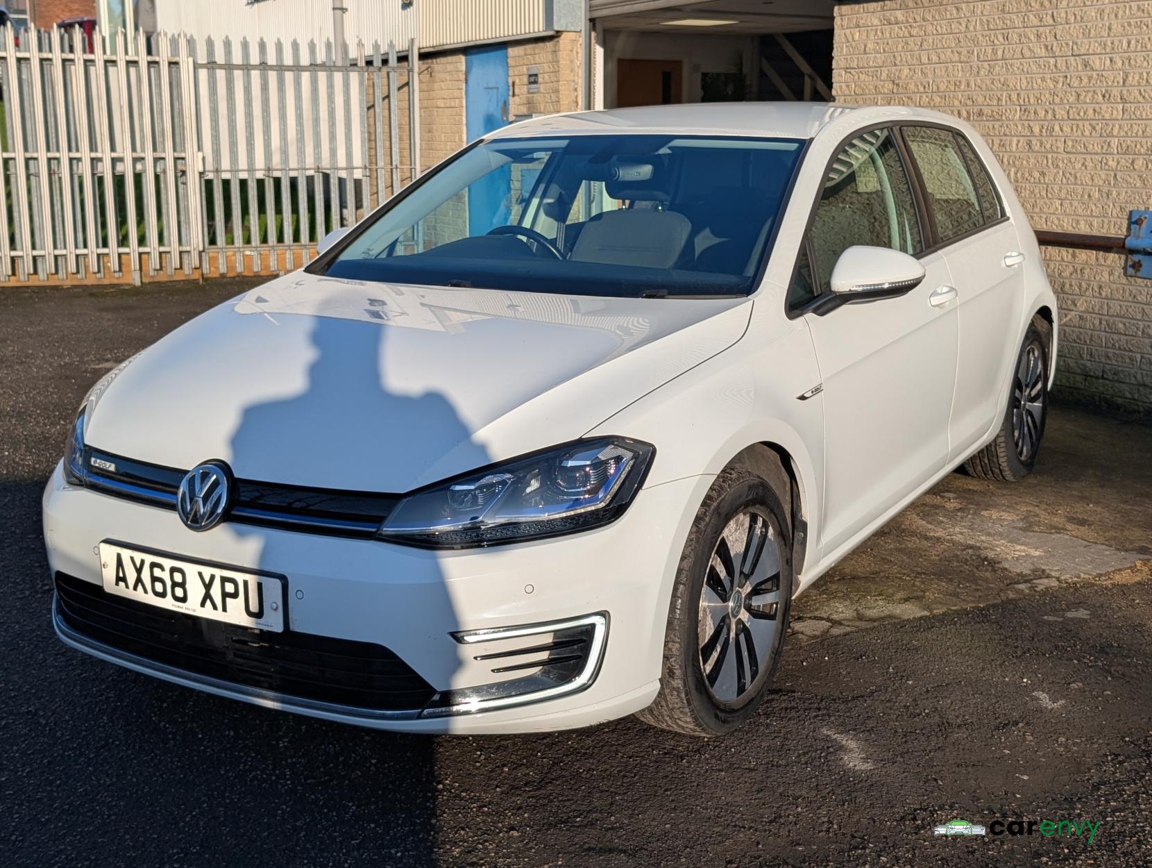 Volkswagen e-Golf 35.8kWh e-Golf Hatchback 5dr Electric Auto (136 ps)